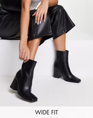 Truffle Collection wide fit square toe heeled ankle boots in black | ASOS (Global)