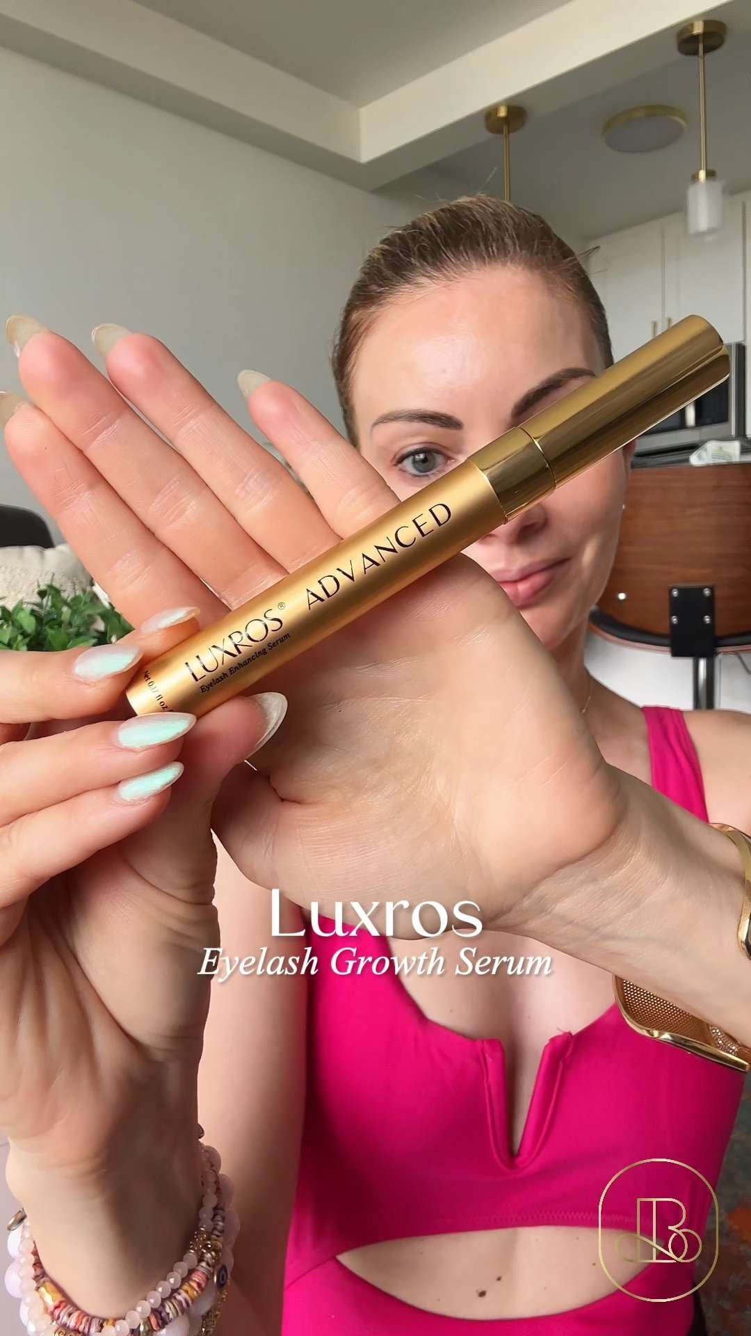 Ditch the extensions and embrace the power of your own lashes! 👁️ A fantastic gift for someone starting a new nighttime ritual. Great gift ideas for a "glam" gift basket, a bridal beauty countdown, or for the friend who is always looking for the latest "holy grail" in lash care 💖 #LuxrosLash #LongLashes #BeautyHacks #LashSerum #NaturalLashes #EyeCareRoutine 

#LTKgrwm #LTKmorningroutine #LTKBeauty