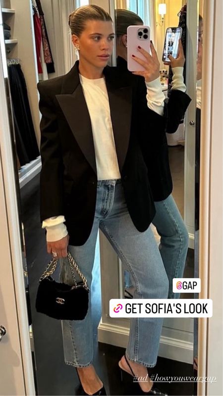 Get Sophia Richie grange stylish blazer and jeans look @gap 40% off regular price styles through 1/31
- Extra 50% Off Sale 1/31 #howyouweargap #gappartner

#LTKworkwear #LTKstyletip #LTKMostLoved