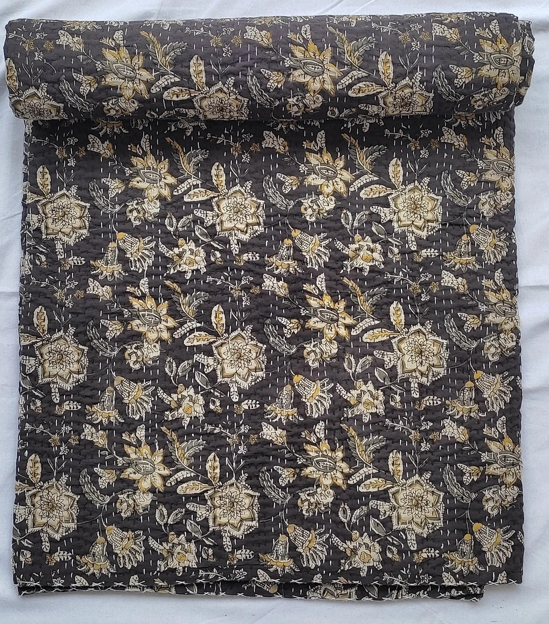 Bedspread Kantha Quilt Queen Black and Yellow Floral Quilt - Etsy | Etsy (US)