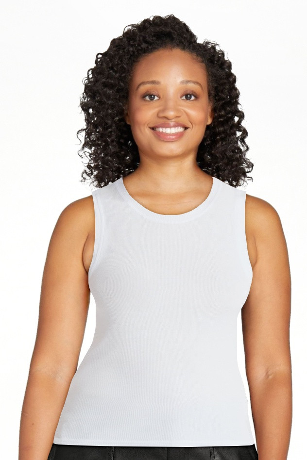 No Boundaries Fitted Crewneck Tank Top, Women’s | Walmart (US)