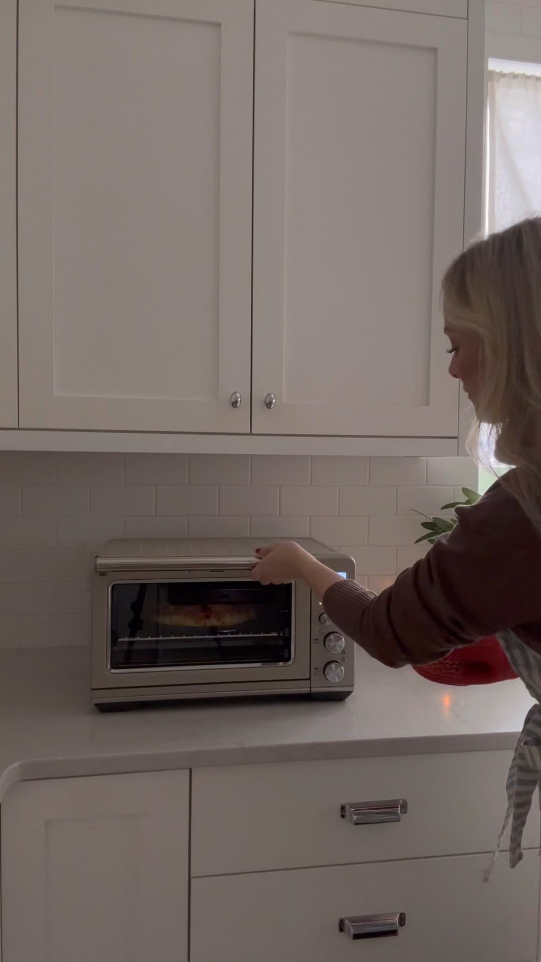 Comment LINK and I’ll send you my easy homemade pizza recipe and sources from this post including my beautiful new @breville Smart Oven Air Fryer and Paradice 9 Foot Processor in the color almond nougat. They’re exclusive to @crateandbarrel! I am so excited to make lots of different lunches, dinners, and desserts in this smart oven, I have been wanting one for a very long time! This would make the perfect holiday gift! 
The Breville oven comes with a complementary cooking tool, the Breville+ app. It has recipes cooking guides and even tips and tricks. #CratePartner #ad #paidlink 

#LTKfoodie #LTKmomlife #LTKGiftGuide