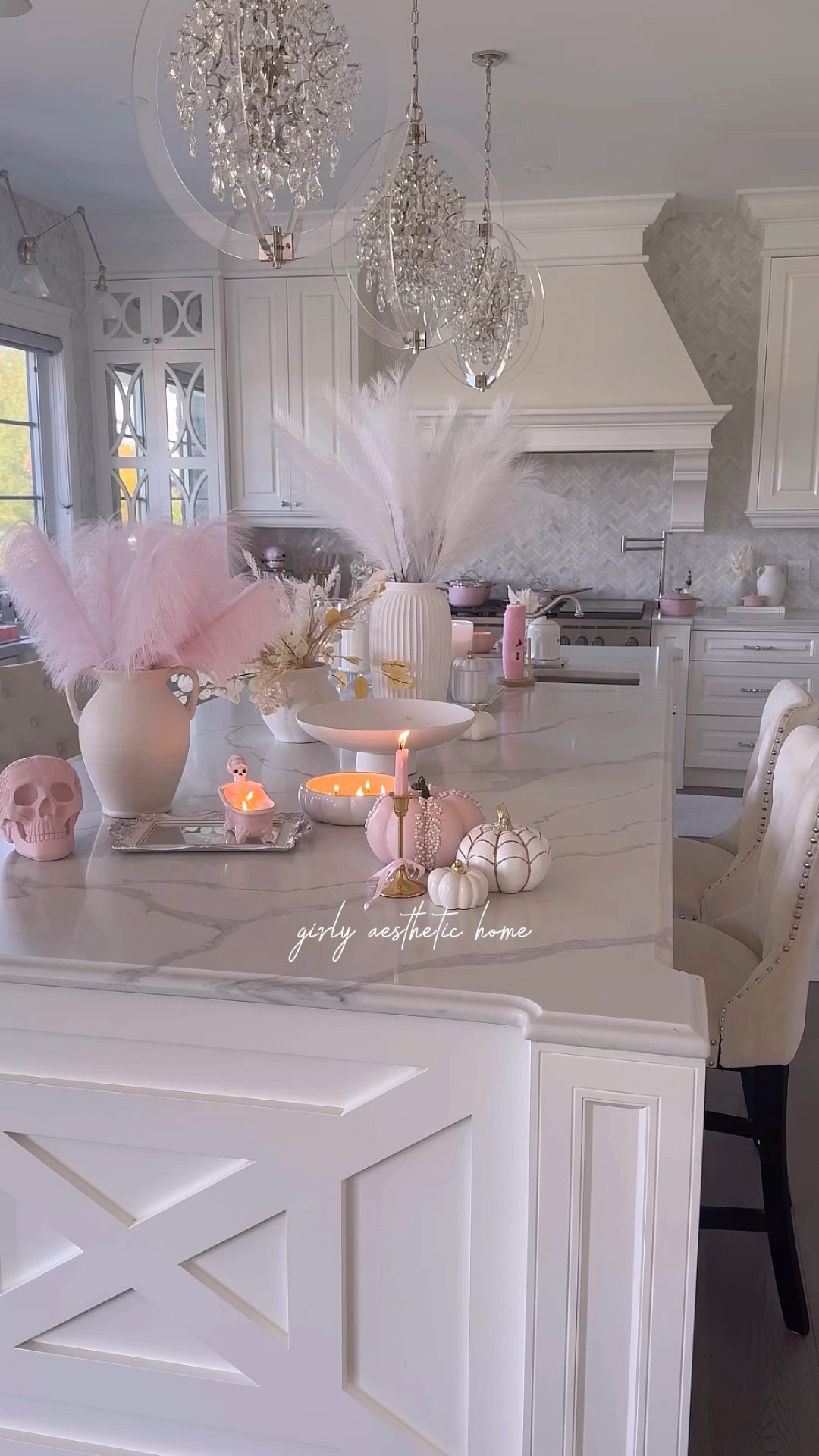 Girly aesthetic home!🏠🕯️💕

#LTKcanada #LTKsale #LTKbeauty