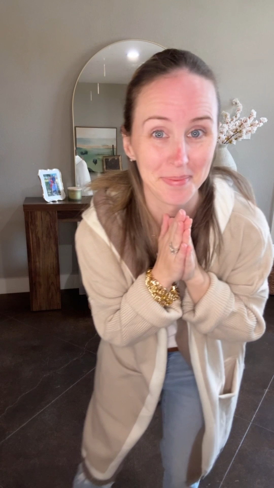 If you’ve moved into “fake spring” like us , you need layers to make it through your day. It starts out cold and ends up with boob sweat. This cardi will help you out with that! 

You can find my entire outfit linked in LTK!

Side note: I’ve been having horrible hormonal breakouts (see nose) anyone have a good remedy? 

#LTKSpringSale #LTKStyleTip #LTKPetite