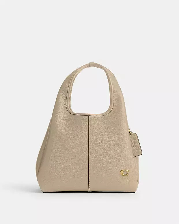 Lana Shoulder Bag 23 | Coach (UK)