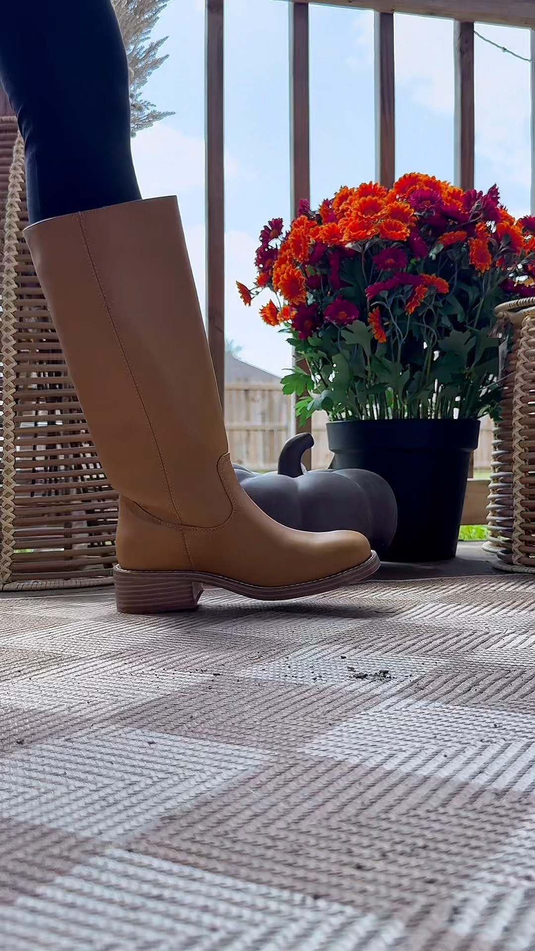 These boots are definitely a fall staple 🍂🤎 #cushionaire #cushionaireboots #fallboots #womensboots #ad 

 #LTKootd #LTKWorkwear #LTKTravel