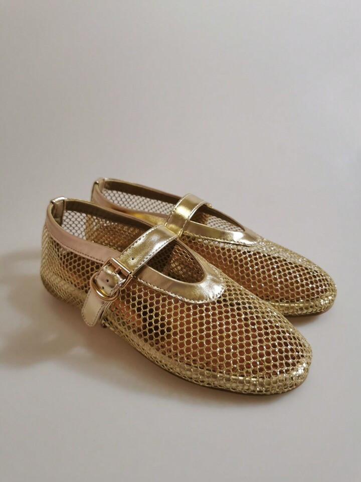 Eligible to get FREE SHIPPING | SHEIN