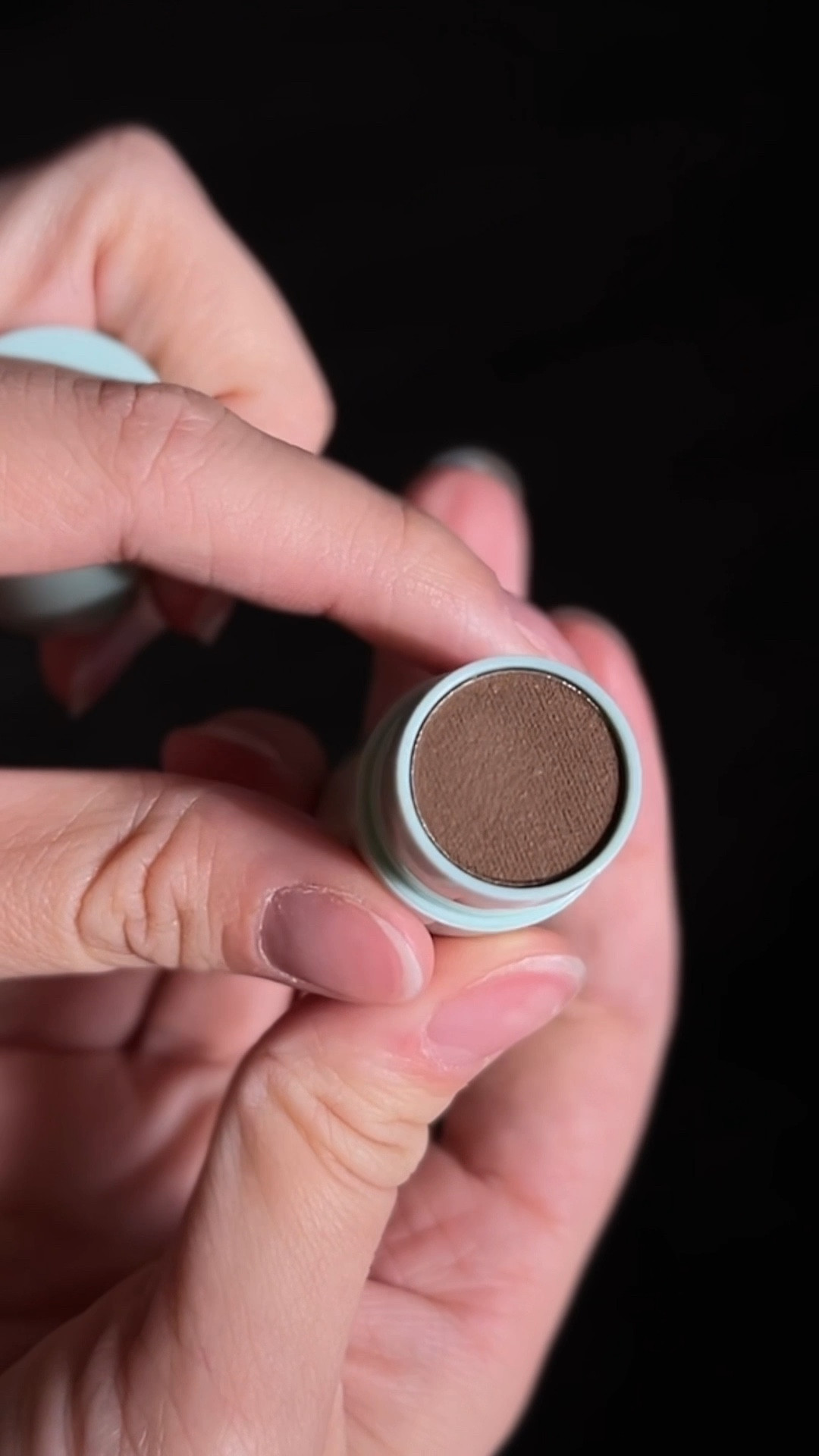 Divi root touch up stick - brown

Multiple color shades! Travel friendly. Come with a wand for easy application. 

Under $20 and use code MAEGAN for 20% off!

#LTKBeauty #LTKTravel #LTKWatchNow