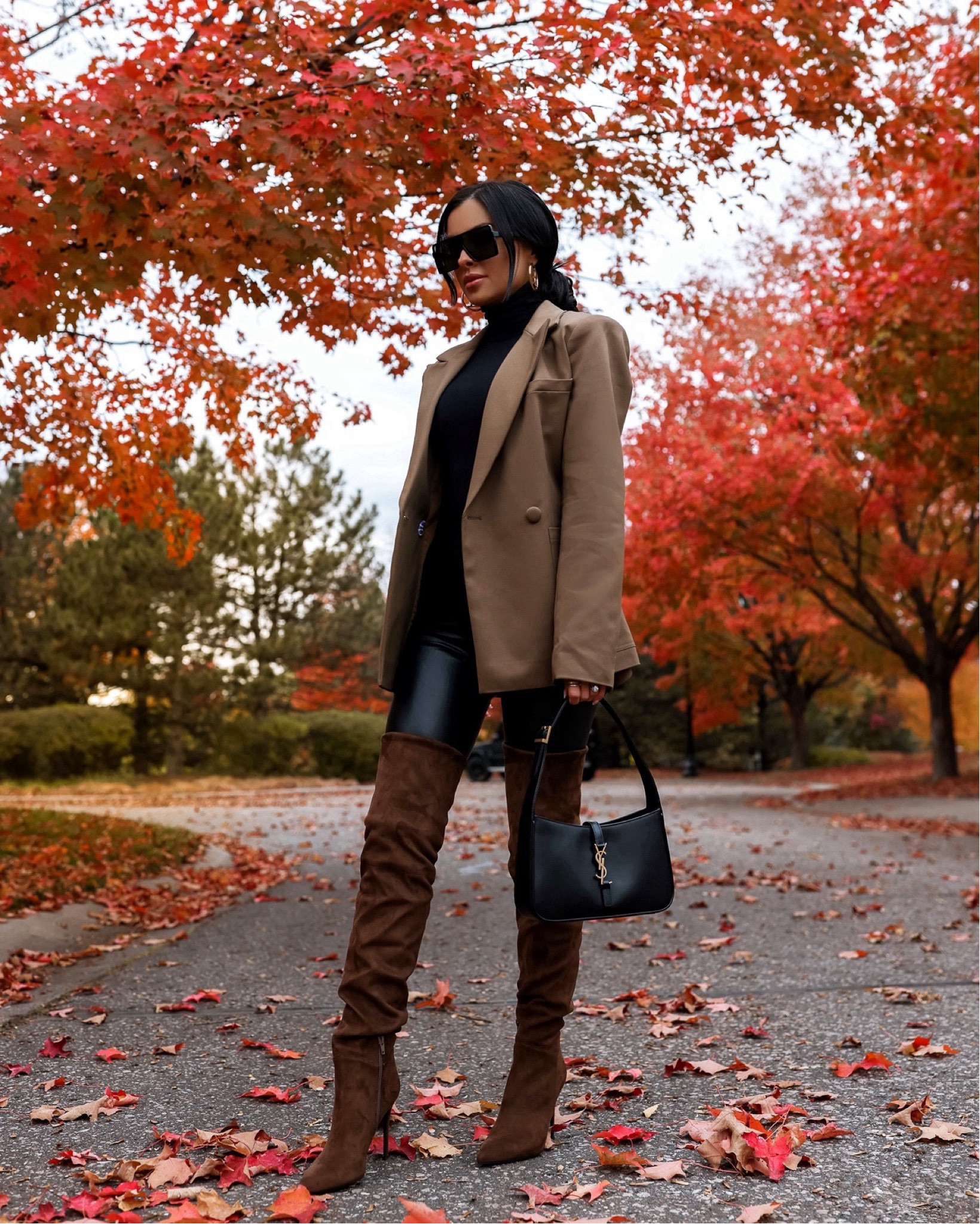 Fall outfit ideas
Chocolate suede boots run TTS
Commando faux leather leggings



#LTKSeasonal #LTKFindsUnder100 #LTKFindsUnder50