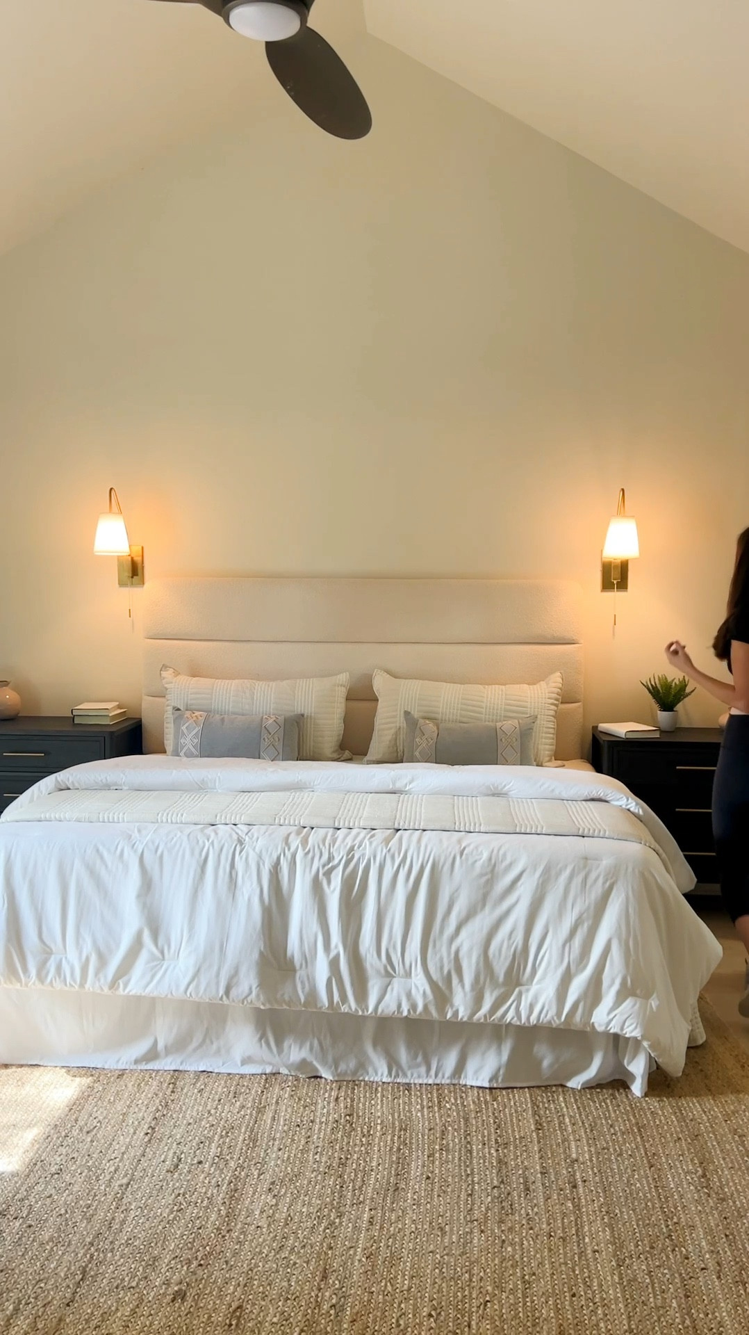 Obsessed with these wall sconces! They make the perfect bedroom reading lamps.

#LTKHome