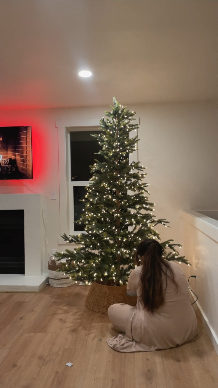 my Amazon Christmas tree 🎄 

#LTKSeasonal #LTKVideo #LTKHoliday