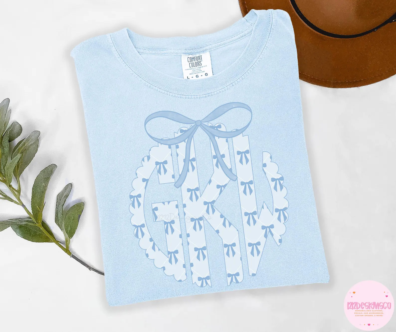 Coquette Bow Monogram Shirt: Comfort Colors Personalized Tee - Etsy | Etsy (US)