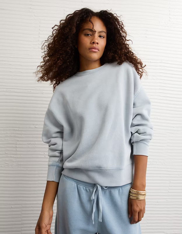 AE Everyday Luxe Crew Neck Sweatshirt | American Eagle Outfitters (US & CA)