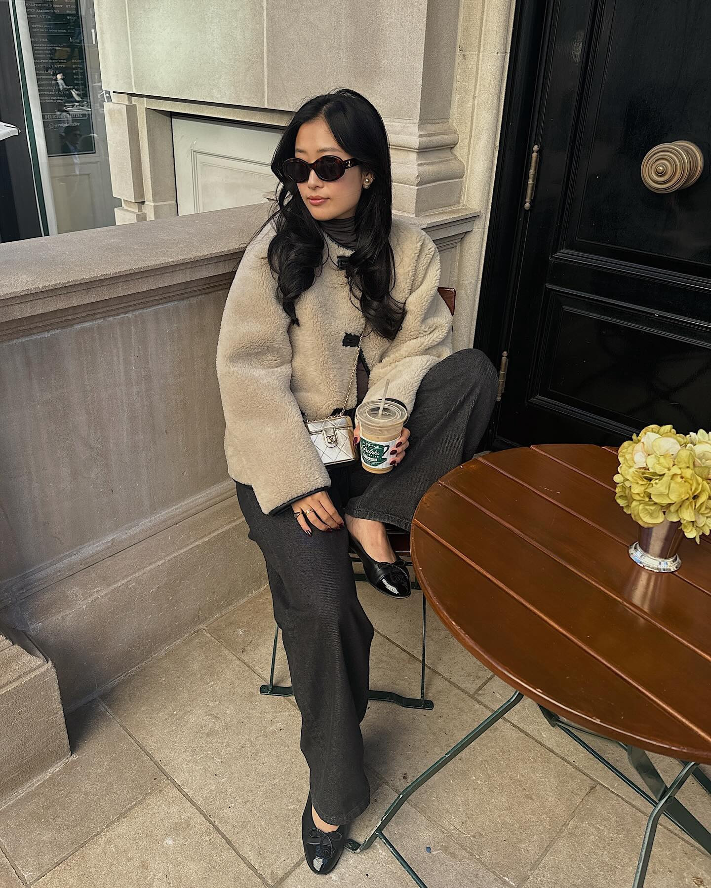 gingerbread latte runs #mango #mangogirls

#LTKTravel #LTKCyberWeek #LTKGiftGuide