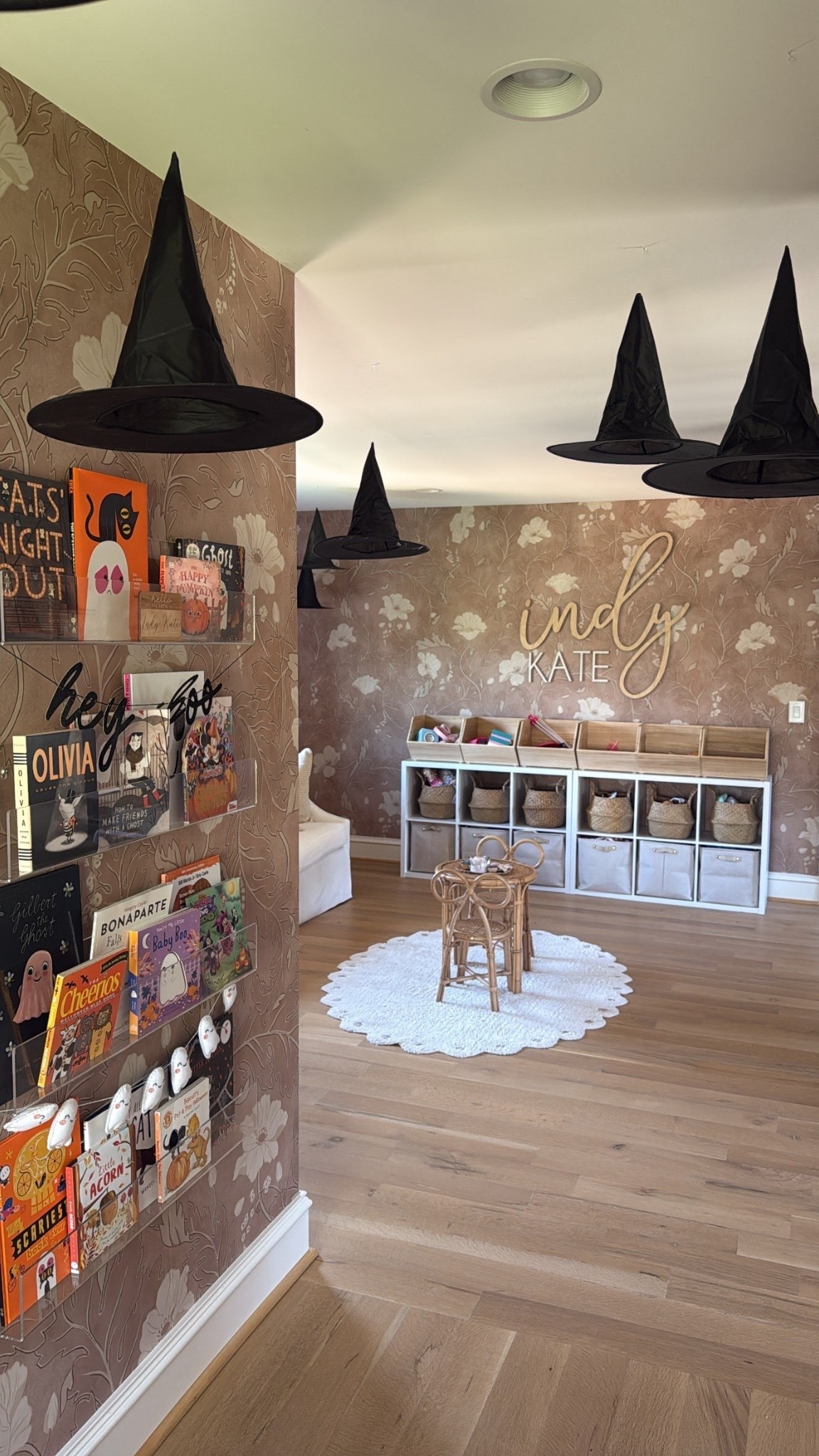 Halloween decor, little girls room

#LTKHome #LTKKids