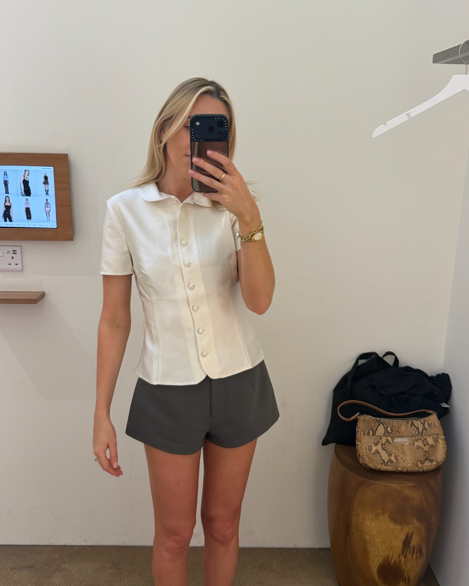 Shopping day!

#LTKsummer #LTKshoes