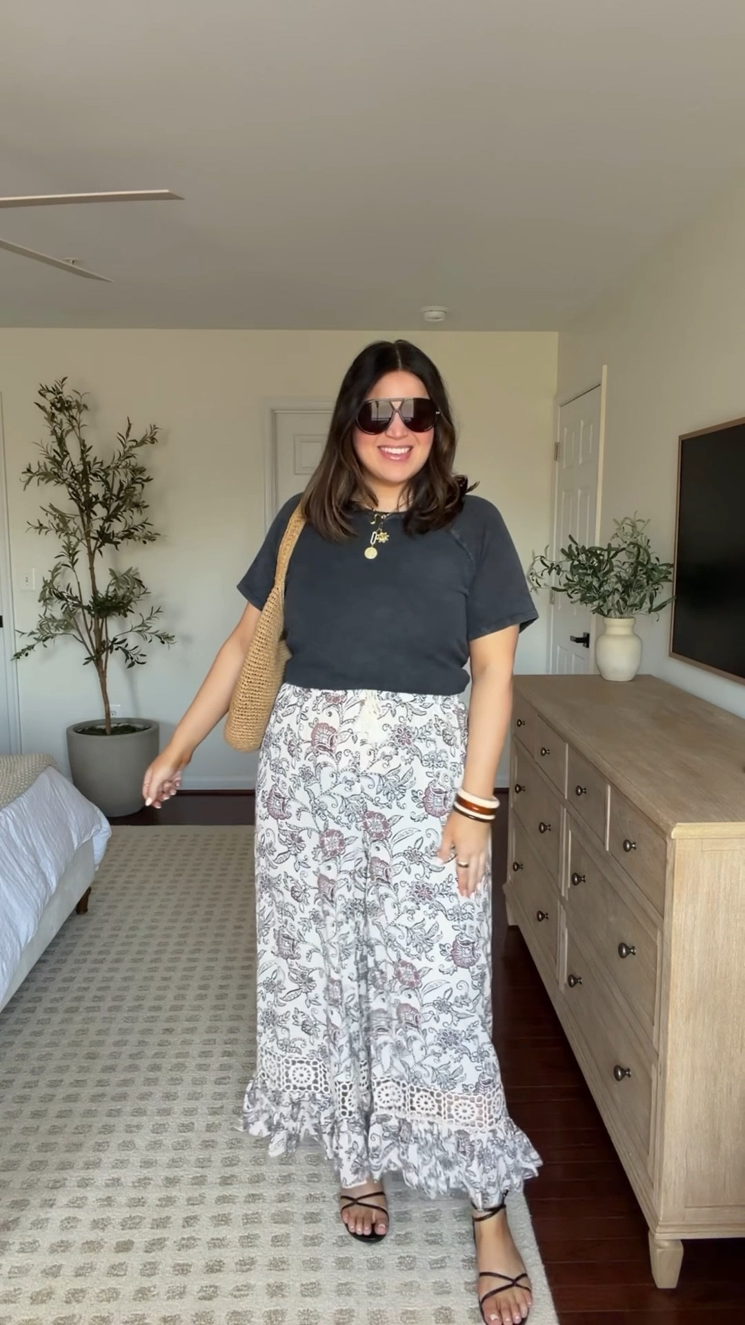 Midsize spring outfit idea from @Torrid 🥰 keeping things comfy and casual on this Monday! Hope you are having the best day 💗

Bralette - xl *use code KELLYTK20 to save @Truekind 
Top - size 00 @Torrid 
Pants - size 1 @Torrid 
Sandals - 9 


#LTKTall #LTKootd #LTKMidsize