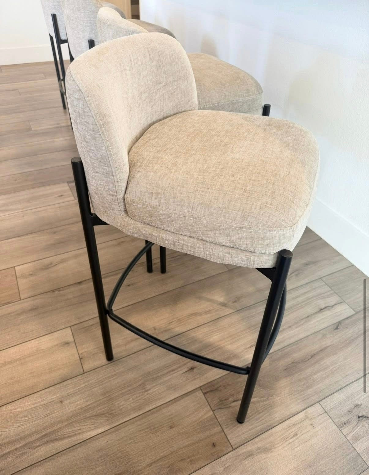 Upgrade Your Chairs for Way Day ✨🪑
Biggest savings of the year on seating.
Counter stools, accent chairs, and comfy swivels all up to 80% off today only.

Tap to shop all my chair picks from Wayfair’s Way Day event and find the perfect pieces for your kitchen island, living room, or bedroom refresh for significantly less. 🤍

High sell-out risk on the most popular colors and styles. Add to cart quickly before prices change.

#LTKSaleAlert #LTKHome