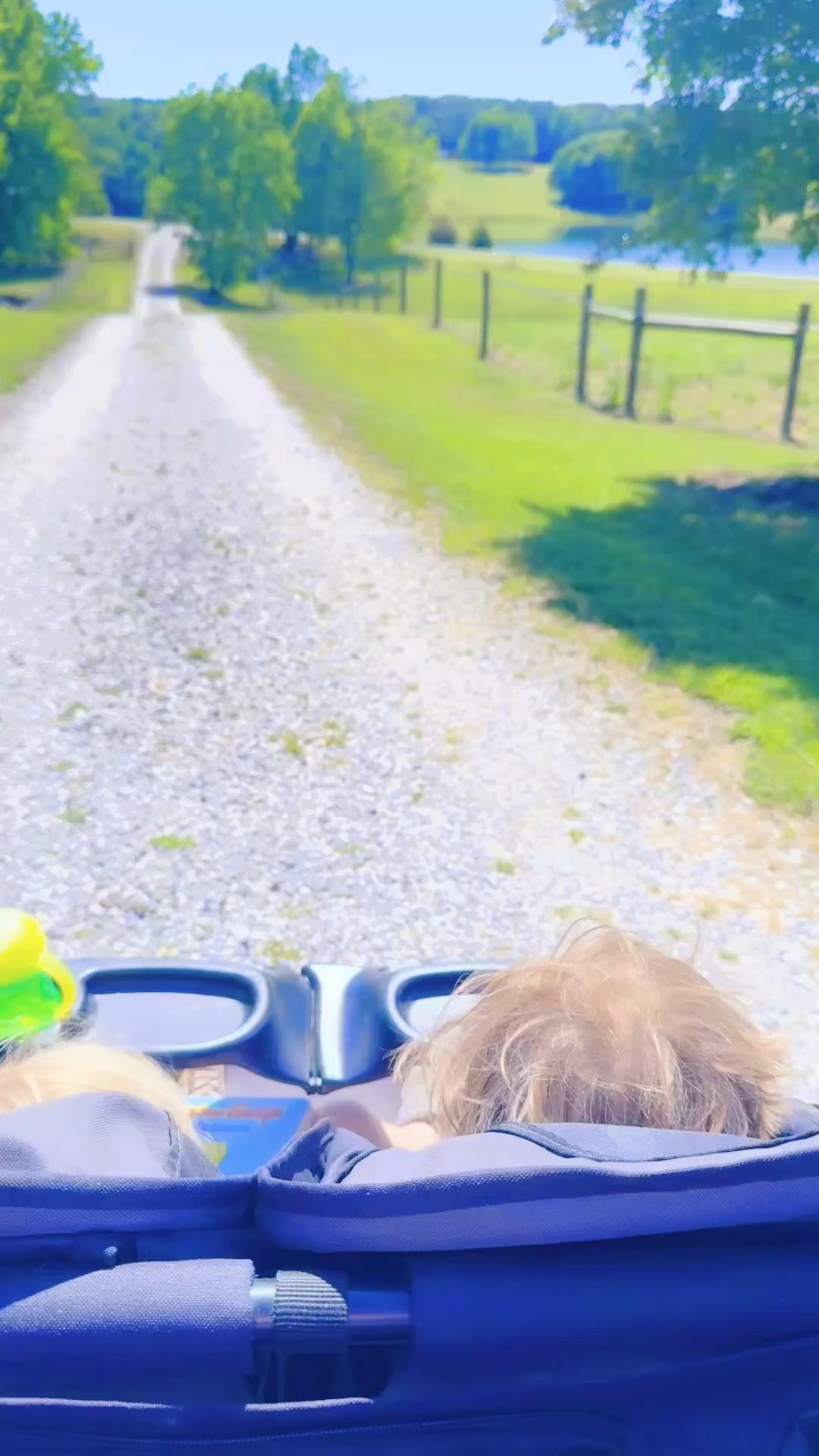 Will never get over that this is our new daily walking loop - full of breathtaking views 🐴🌳⛰️, the prettiest stream 💦🌱, and fields upon fields of wildflowers 🌼🌾 (which my firstborn cutie pie 🥰 loves to pick for mama every day)!! 🫶🏽 And nothing quite like fresh homegrown peony blooms 🌸 here on the farm - just in time for Mother’s Day Weekend!! 😍
