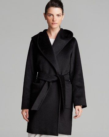 <a id="brandNameLink" href="/buy/max-mara">Max Mara</a>
<div id="productName">Coat 3Rialto</div> | Bloomingdale's (US)