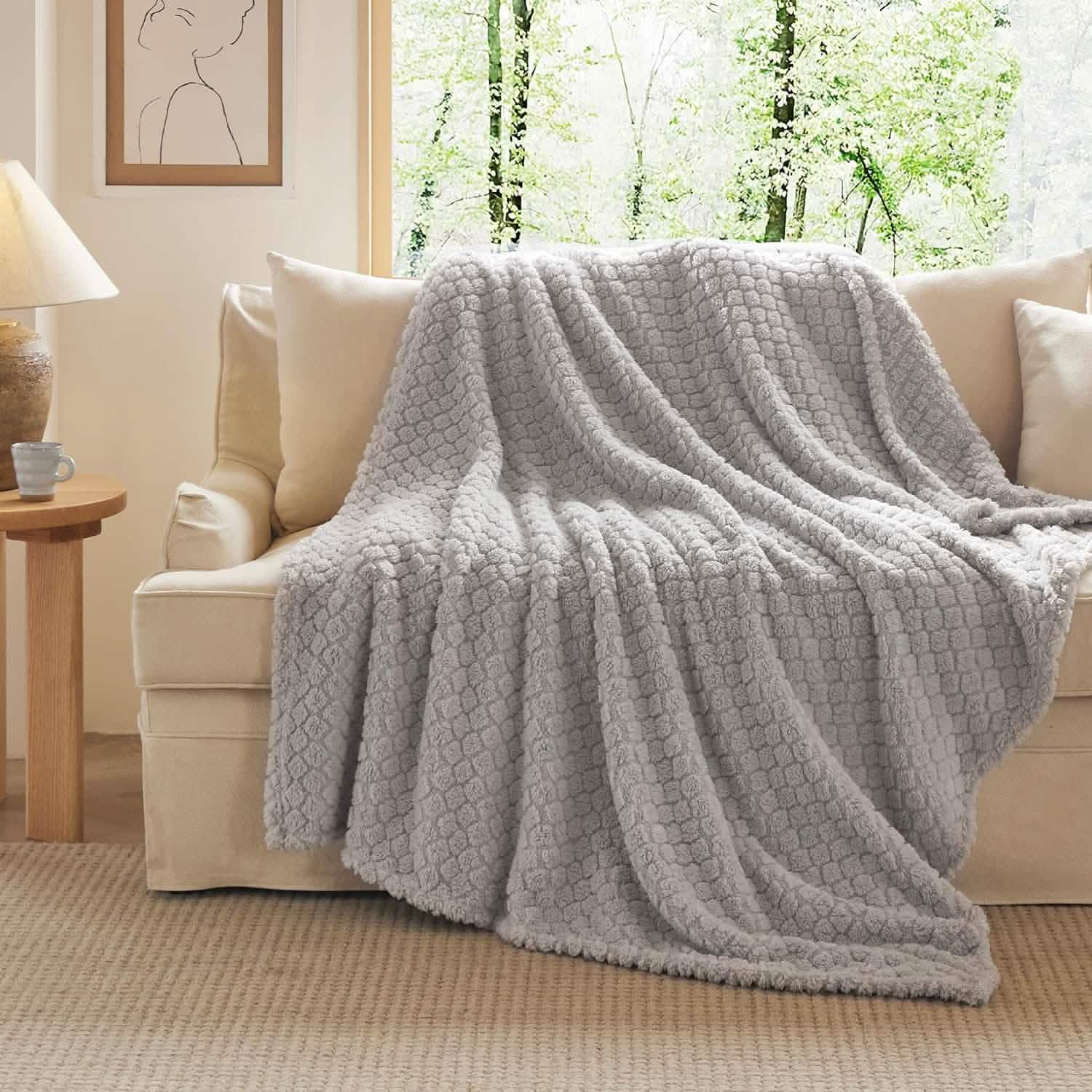 Jacquard Shaggy Sherpa Fleece Blanket | Bedsure