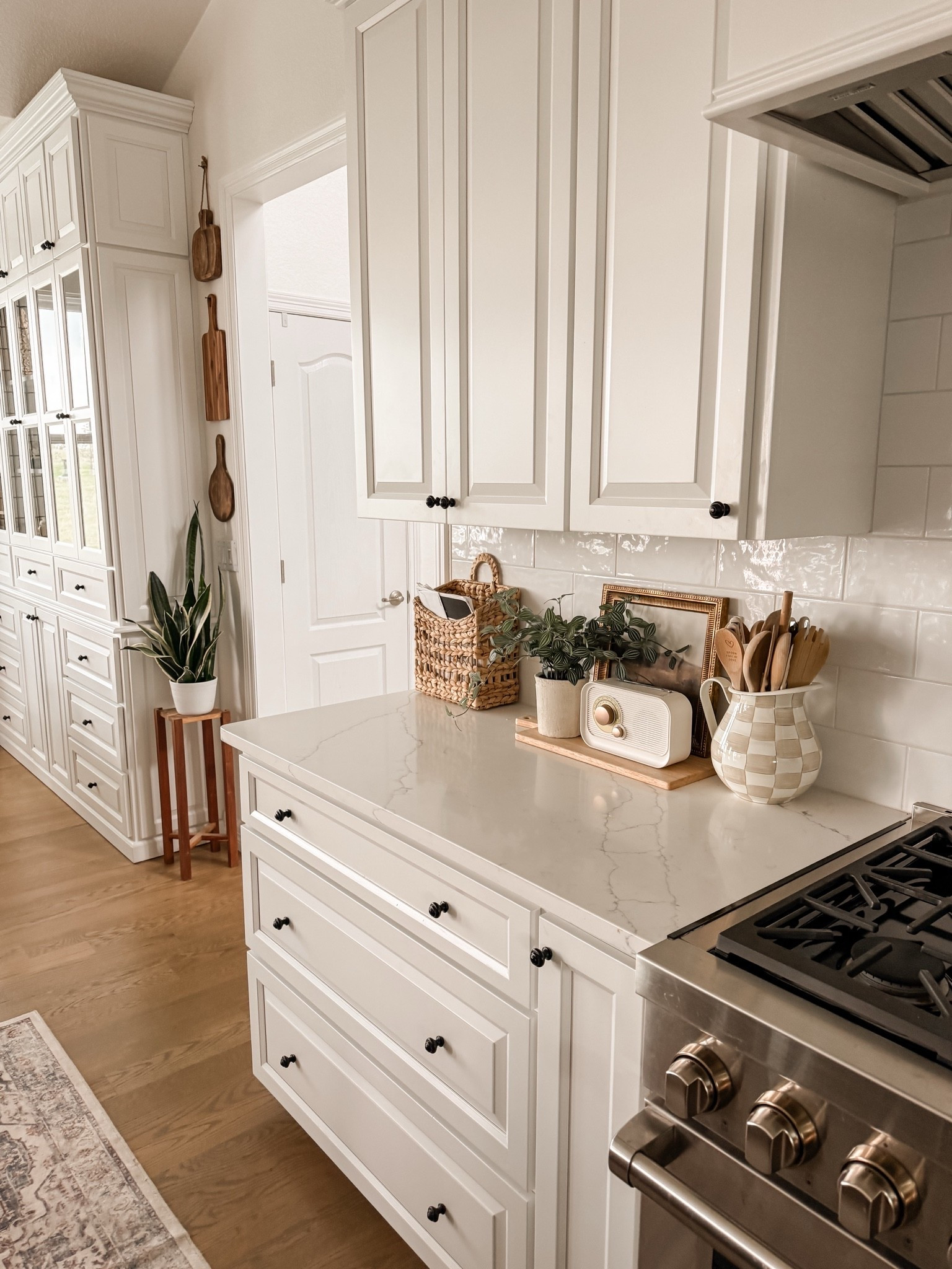 Loving this little AM/FM radio! Kitchen decor linked too. 

Target style, Target home, Sarah Joy

#LTKSaleAlert #LTKHome