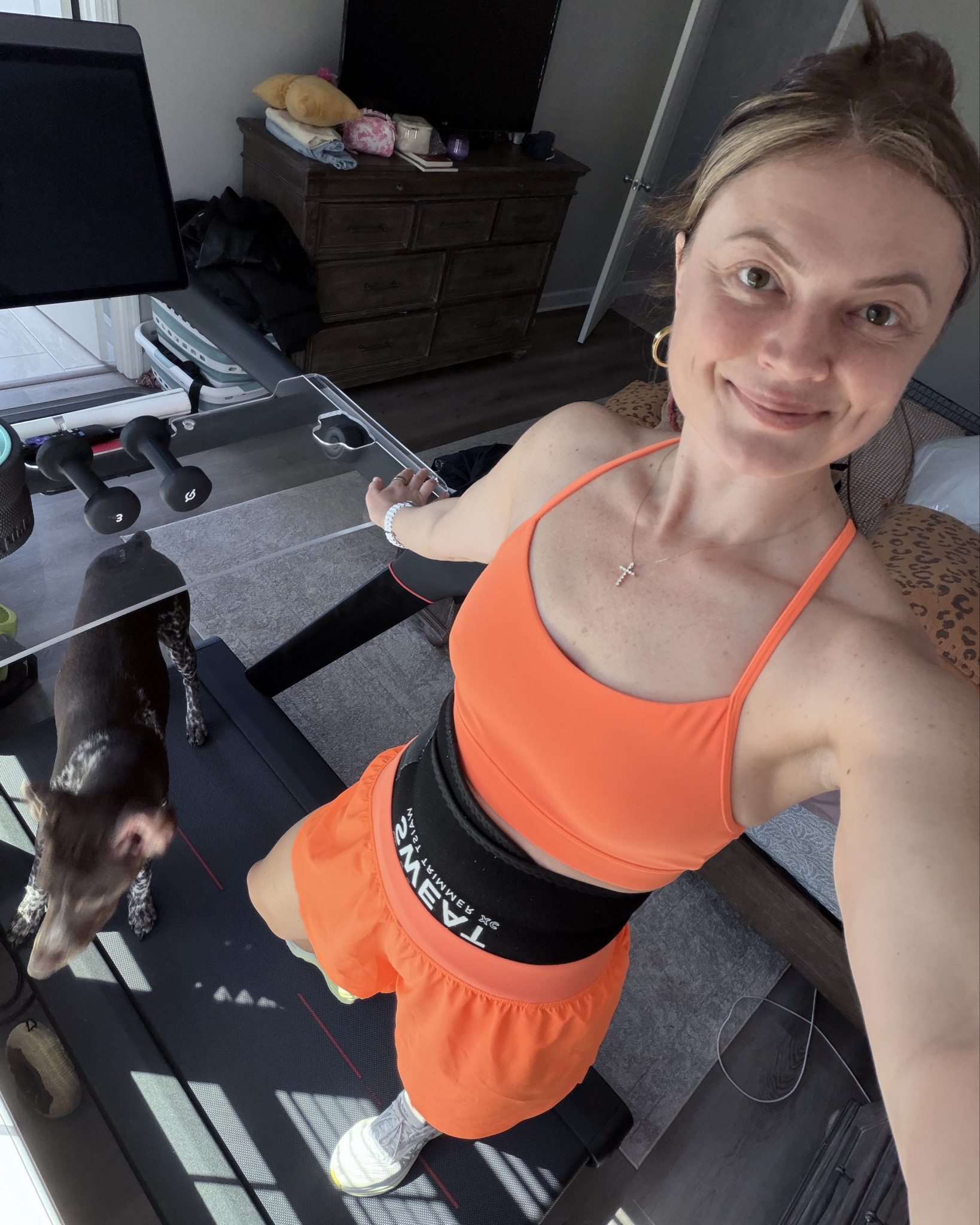 Back on my #SweetSweat waist trainer! I love how much this helps to eliminate bloat and water around my waist as well as increase my perspiration! 30 min and 🔥🔥🔥🥵🥵🥵

#LTKActive