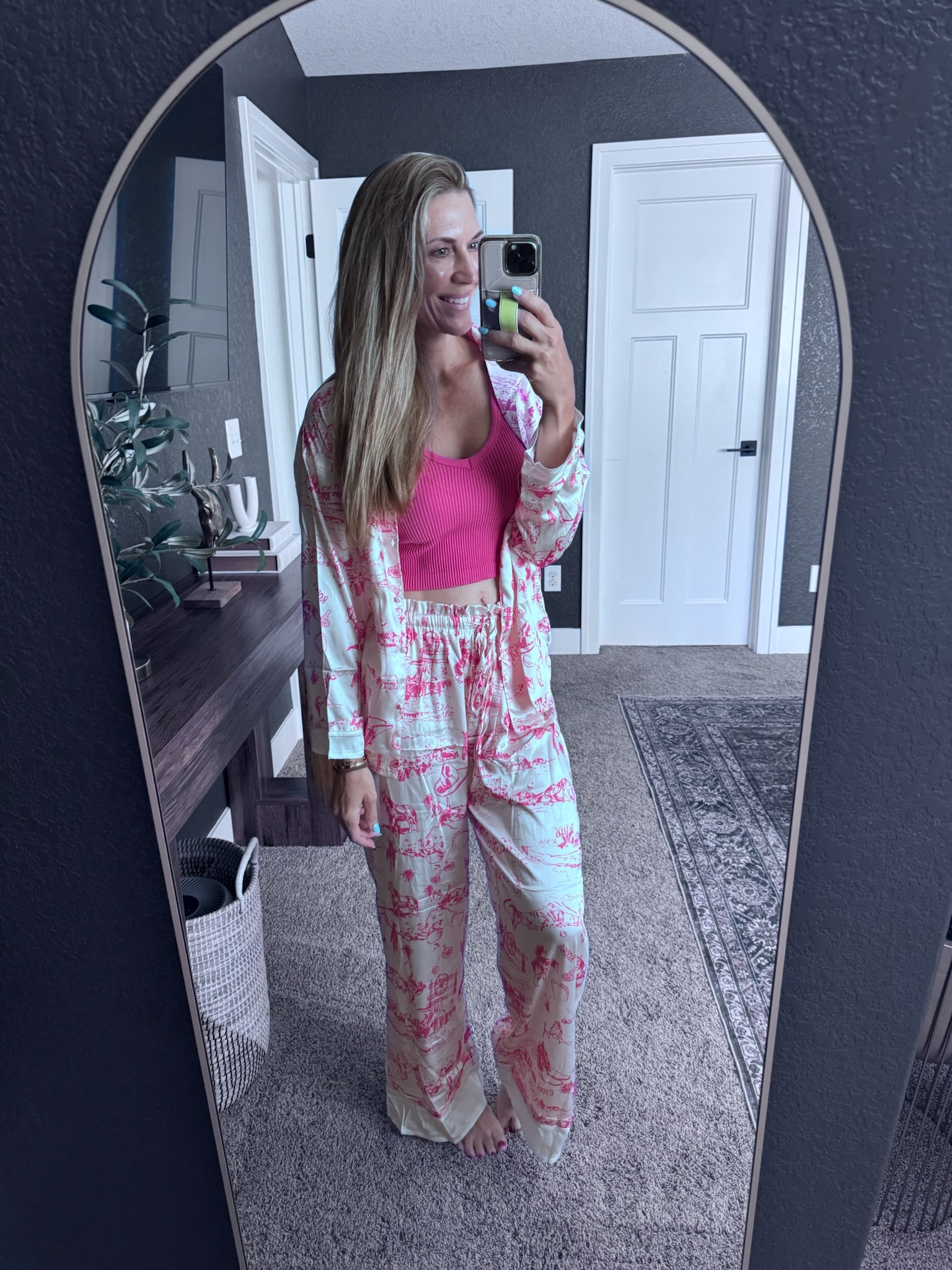 Just snagged these adorable silk western pajamas! 

#amazonfinds #silkpajamas #western #cowgirlchic #affordablefashion #amazoncreator

#LTKFindsUnder50