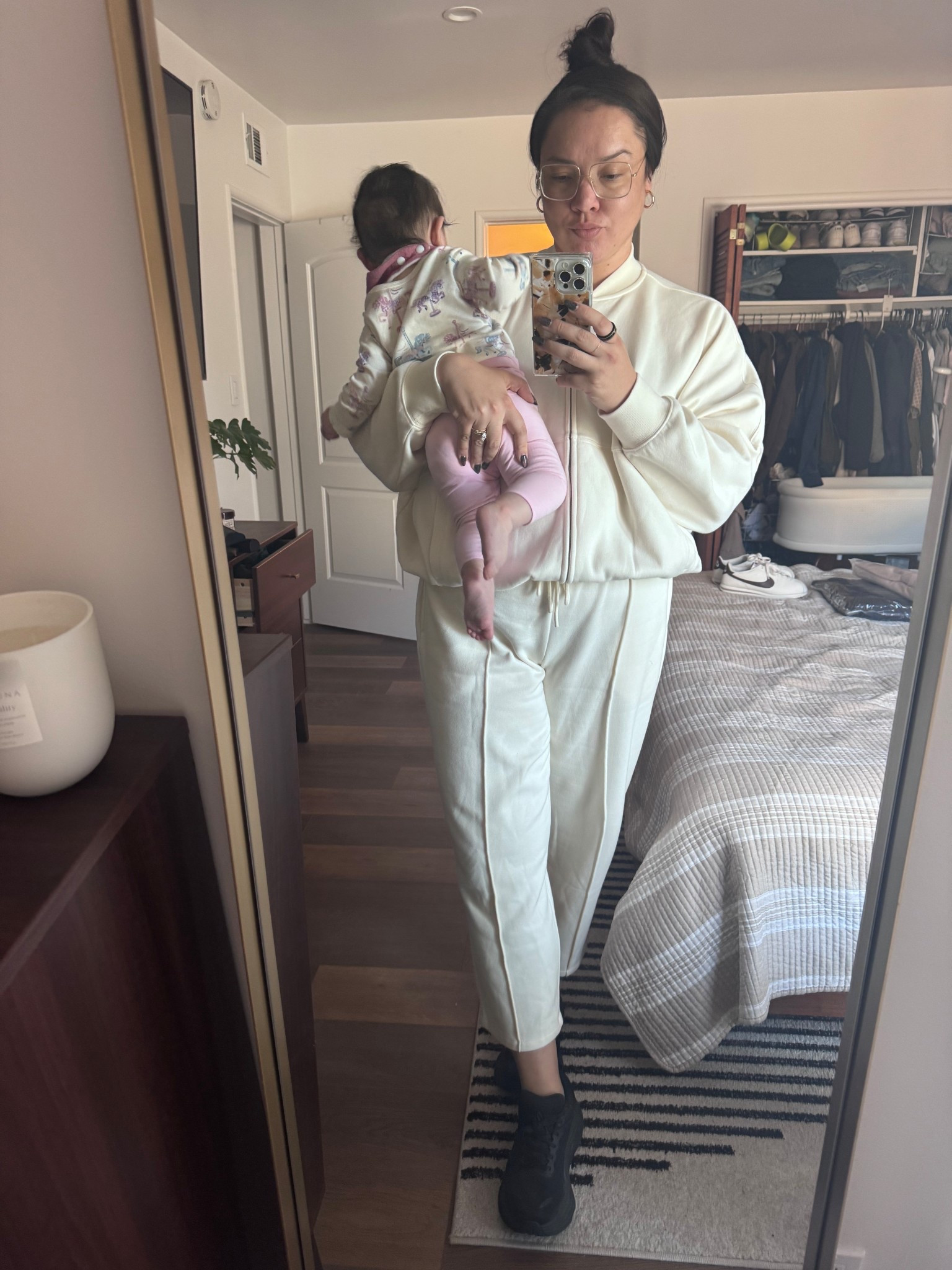 Friday feels fuzzy soft! Loving this chic athleisure set from Target  

#LTKMidsize #LTKFindsUnder50 #LTKActive