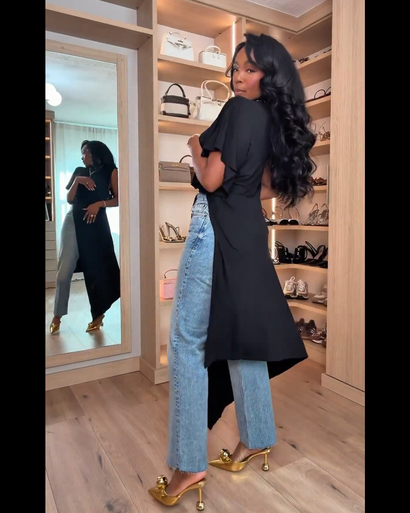 Scroll to shop this elevated denim outfit with a statement asymmetric top. Perfect for dinners, date nights, or city outings.

Measurements: 5'4", 138 lbs, 34D bust, 27" waist, 40" hips