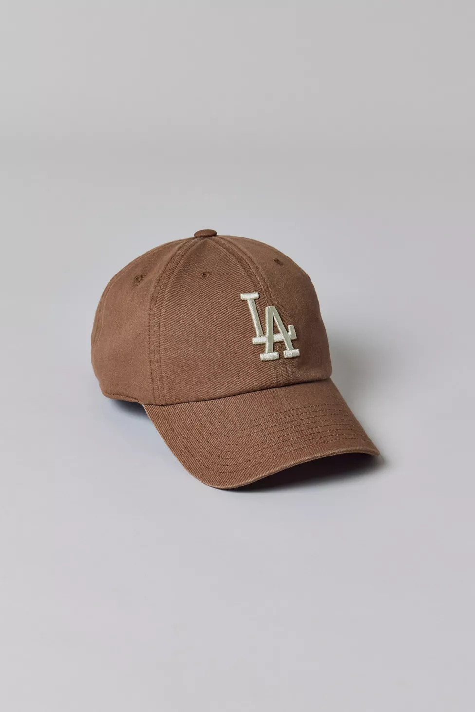 Mitchell & Ness MLB Los Angeles Dodgers Logo Dad Hat | Urban Outfitters (US and RoW)