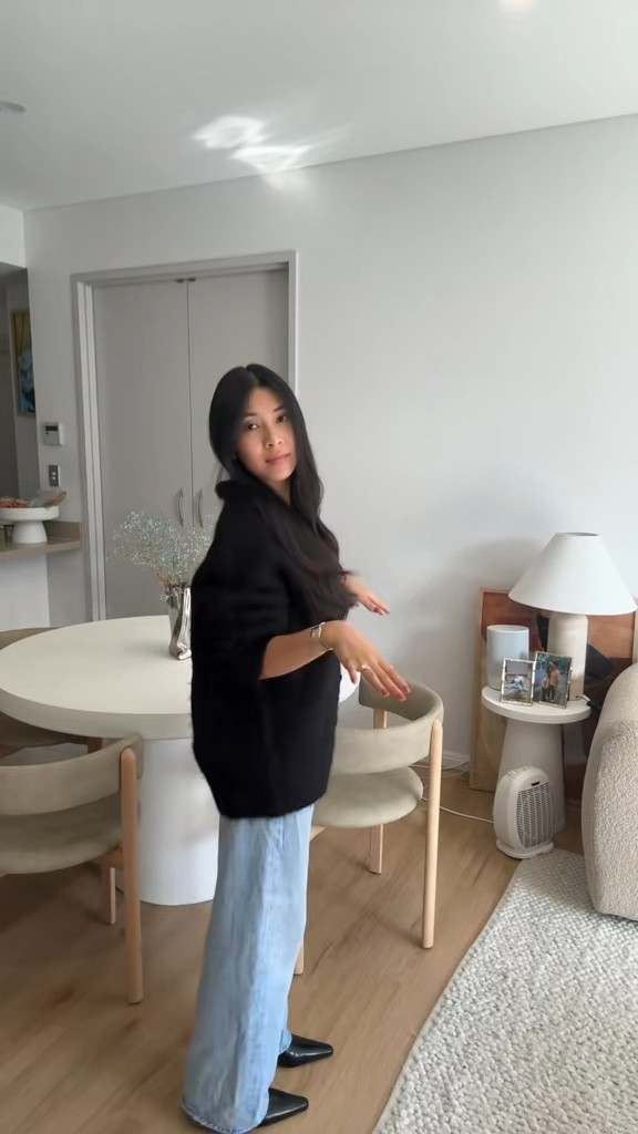 Jeans - size 23 
Cardigan - XS 


#LTKworkwear #LTKaustralia #LTKwinter