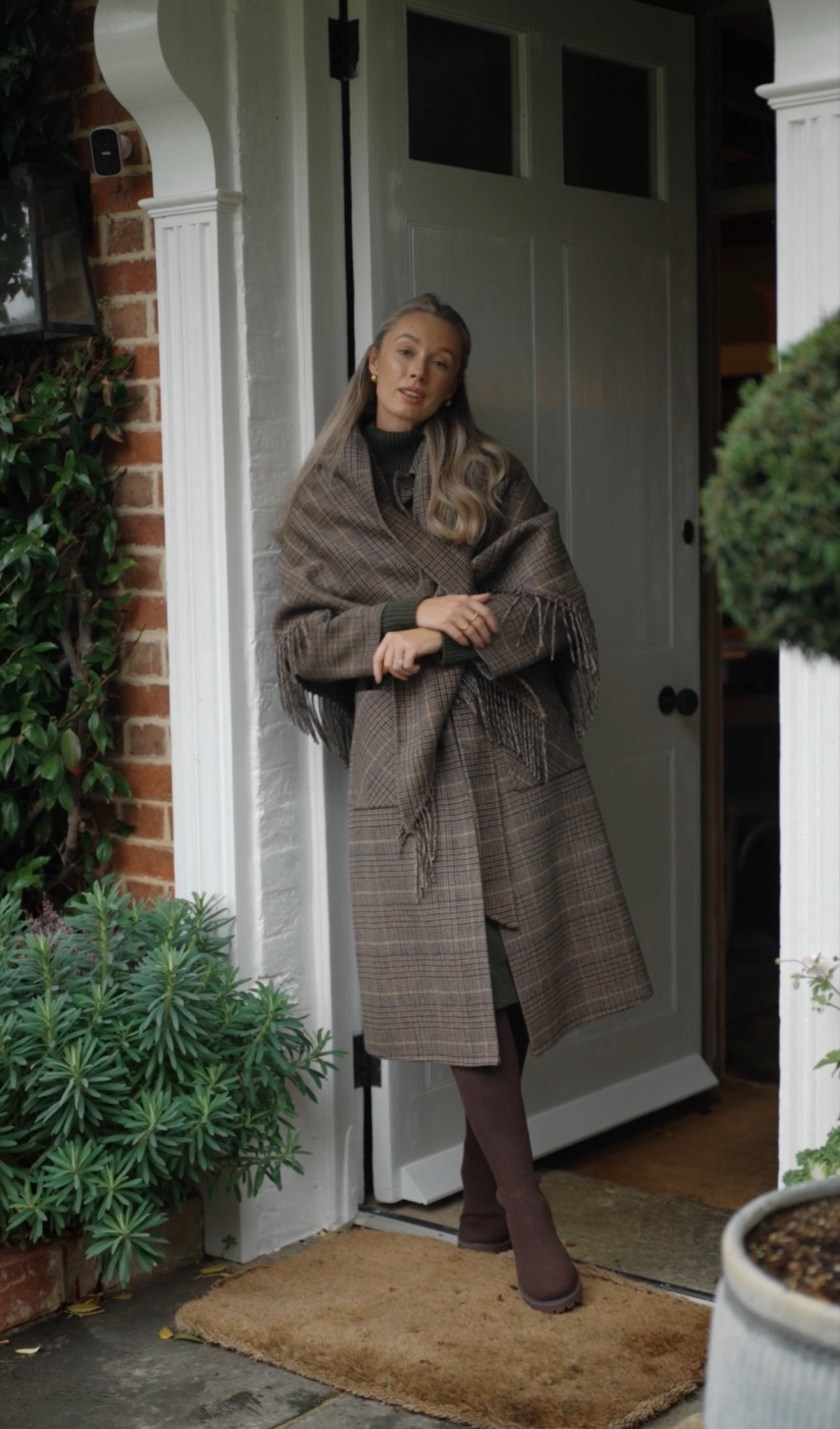 Chic and stylish outfit for a country, Cotswolds look 🍂 Autumn fashion, cape coat trend, tweed coat inspired by Ralph Lauren 🍁 High-street style for winter. 

#LTKautumn #LTKfestive #LTKwinter