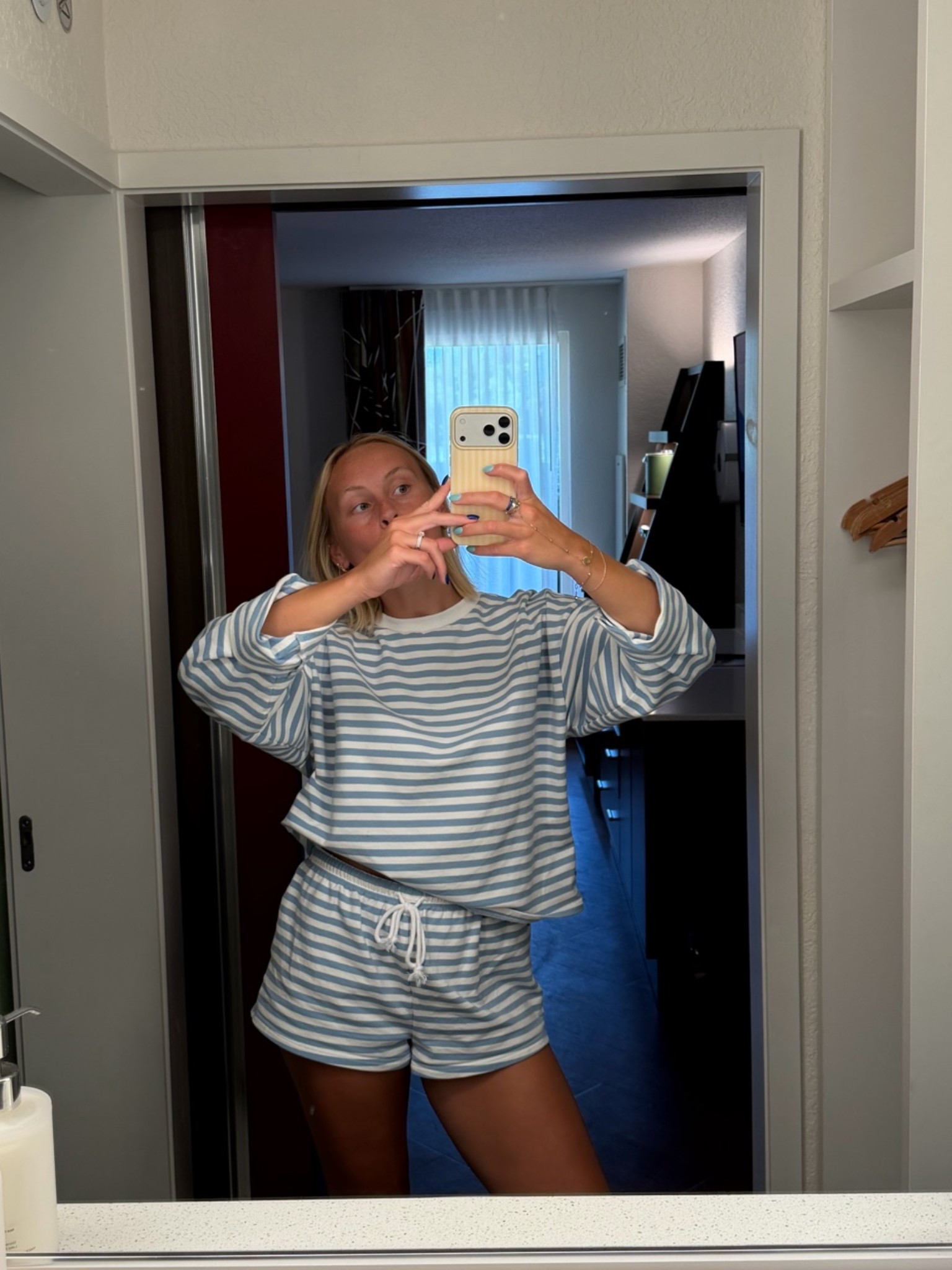 Travel outfit🧚‍♂️

#LTKootd #LTKTravel