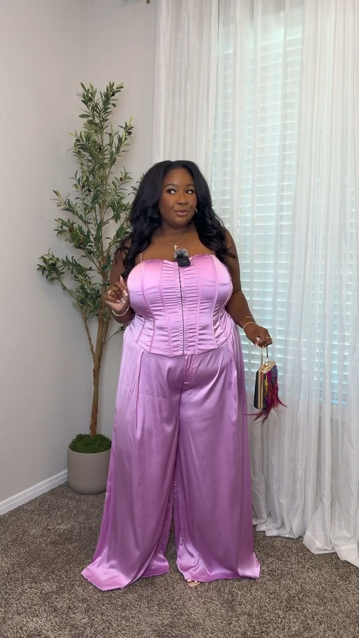✨ @AKIRA Plus Size Wedding Guest Outfit Idea! 
I'm wearing a 1x in everything (size 18/20)

#LTKWedding #LTKPlusSize #LTKootd