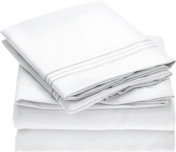 Mellanni Twin XL Sheet Set - Hotel Luxury 1800 Bedding Sheets & Pillowcases - Extra Soft Cooling ... | Amazon (US)