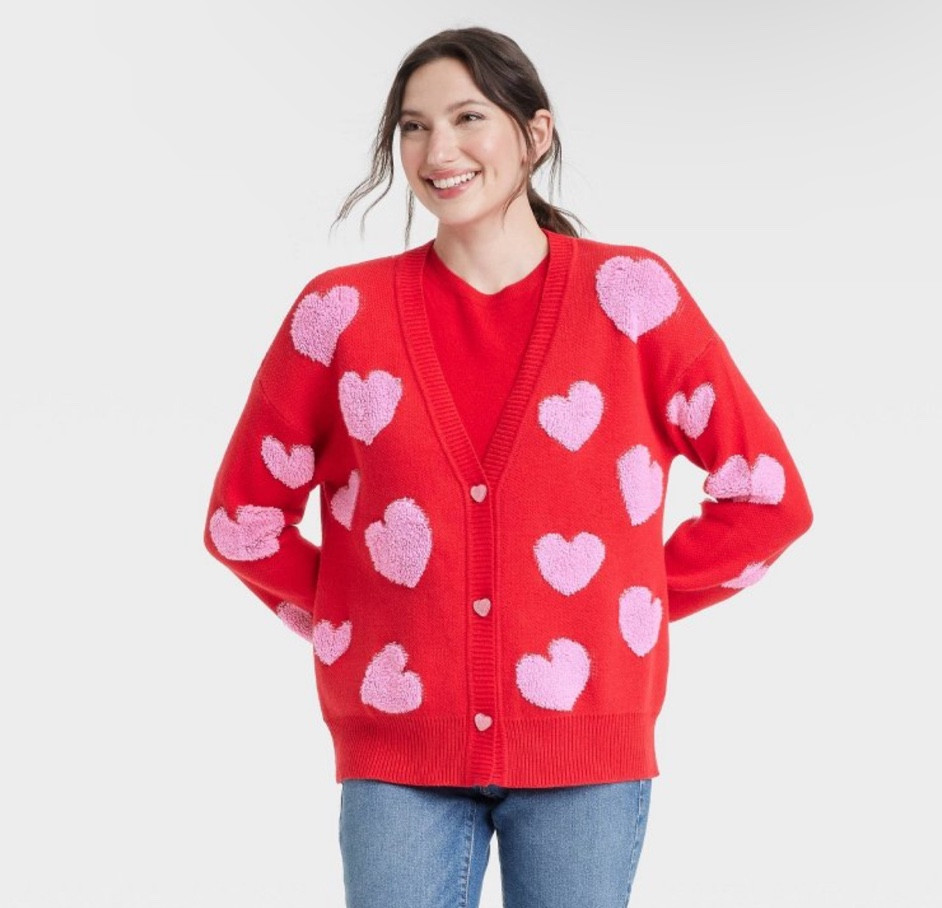 Don’t miss any of these adorable target Valentine’s Day gifts! Sweaters, matching sets, sweats, and more

Target, target finds, valentine, Valentine’s Day gift, gift, valentines gift for her, heart sweater, matching set, workout set, sweatpants, red outfit

#LTKGiftGuide #LTKFindsUnder50 #LTKParties