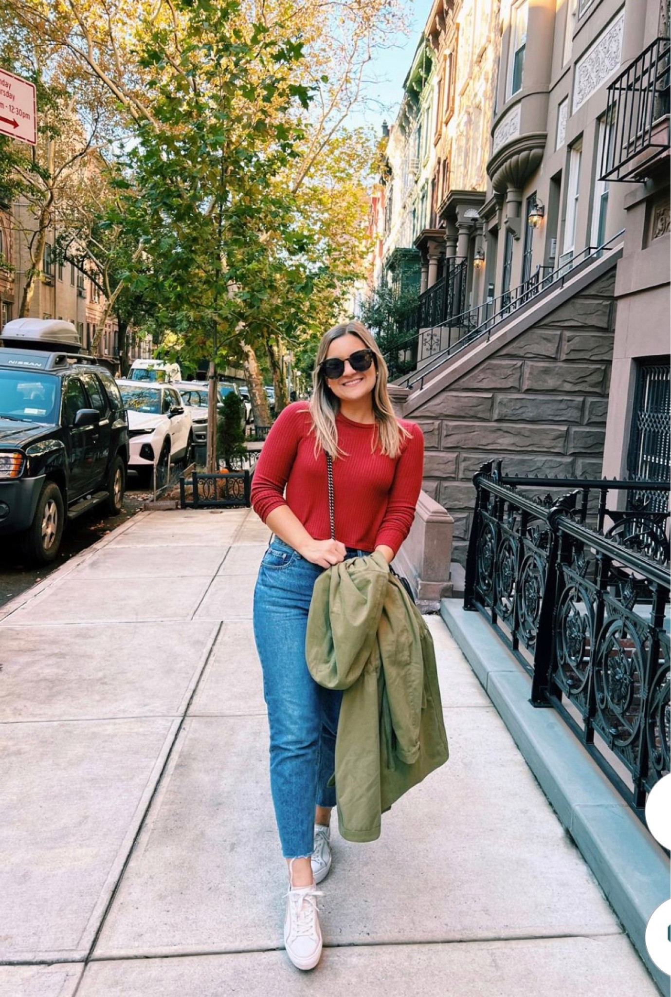 Top - perfect cropped length. Wearing a small but I also own this in medium
Jeans - no stretch so if between sizes, size up

#LTKunder100 #LTKsalealert