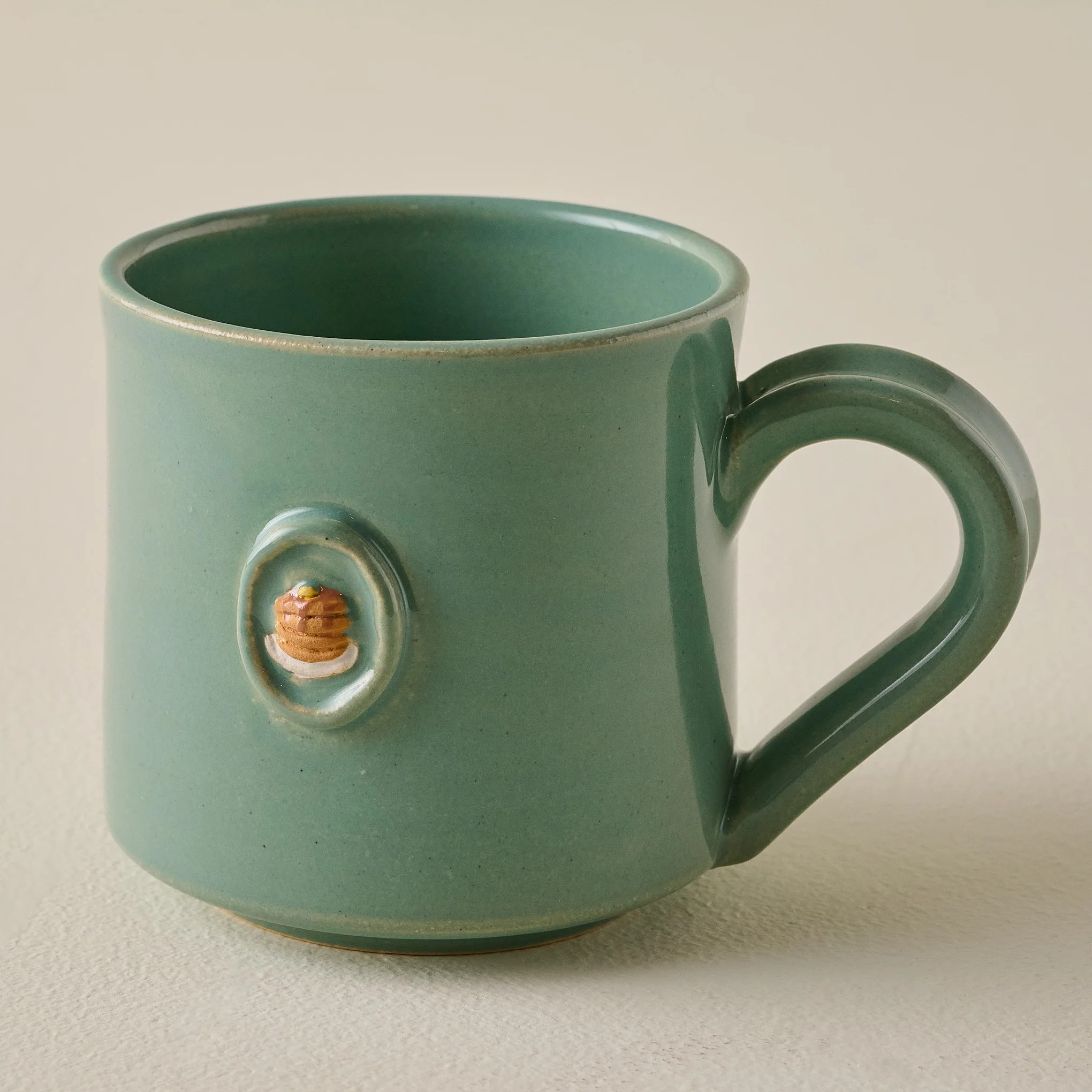 Black Oak Magnolia Table Pancake Mug | Magnolia