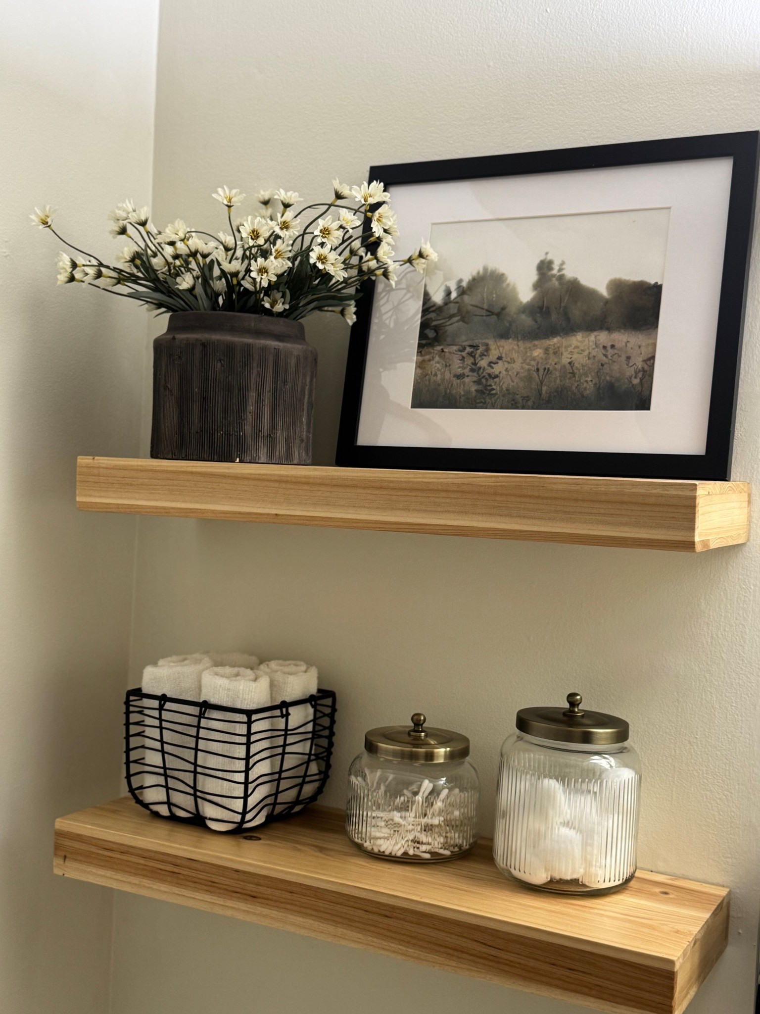 Bathroom shelf styling, spring art, collection, prints, Daisy stems, viral Walmart vase, wire basket, ribbed, glass, canisters, bathroom styling, bathroom, decor, bathroom

#LTKSeasonal #LTKSaleAlert #LTKHome

#LTKSeasonal #LTKHome #LTKSaleAlert