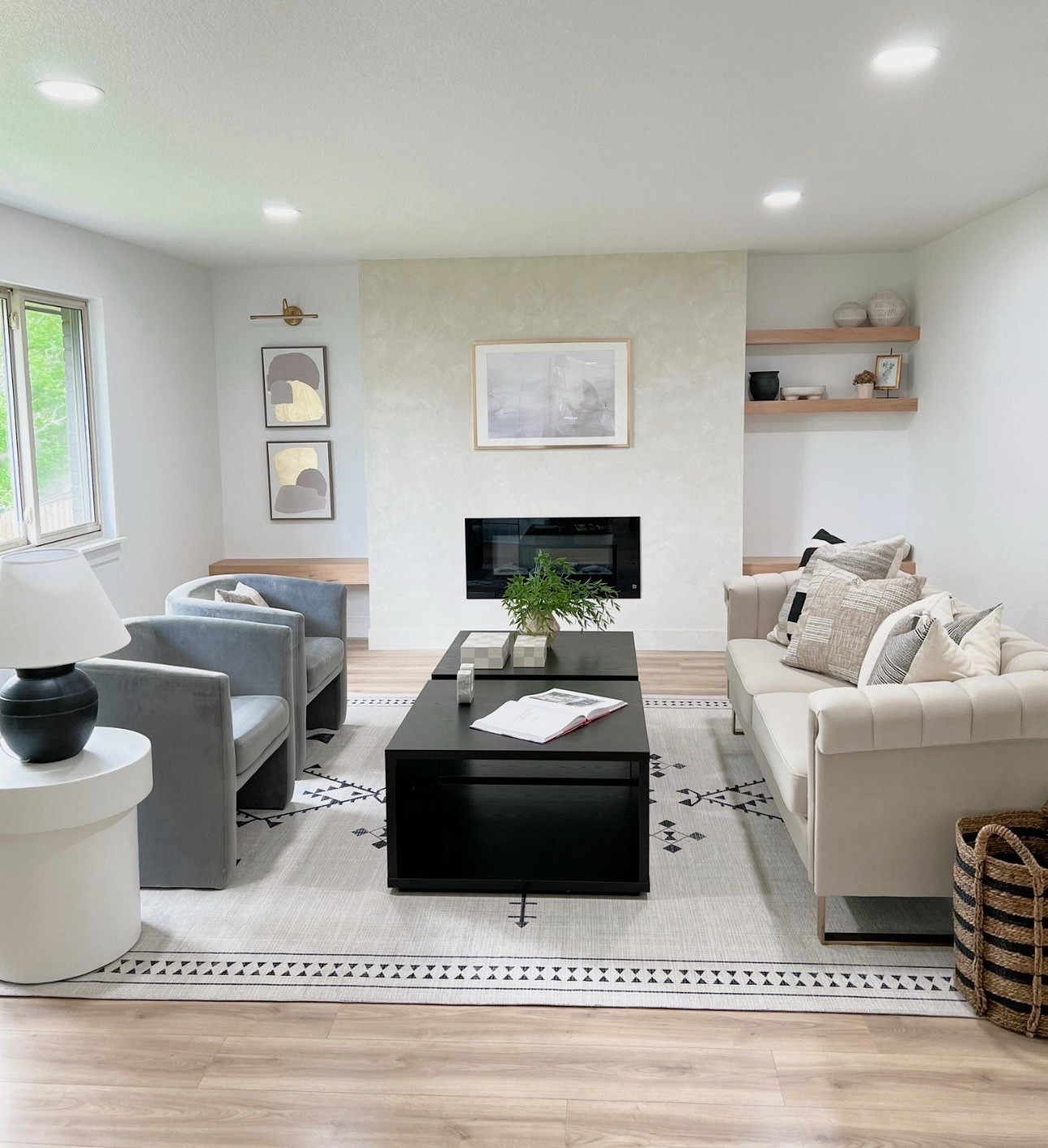 Flip house family room!

#LTKdayinmylife #LTKHome #LTKOver40