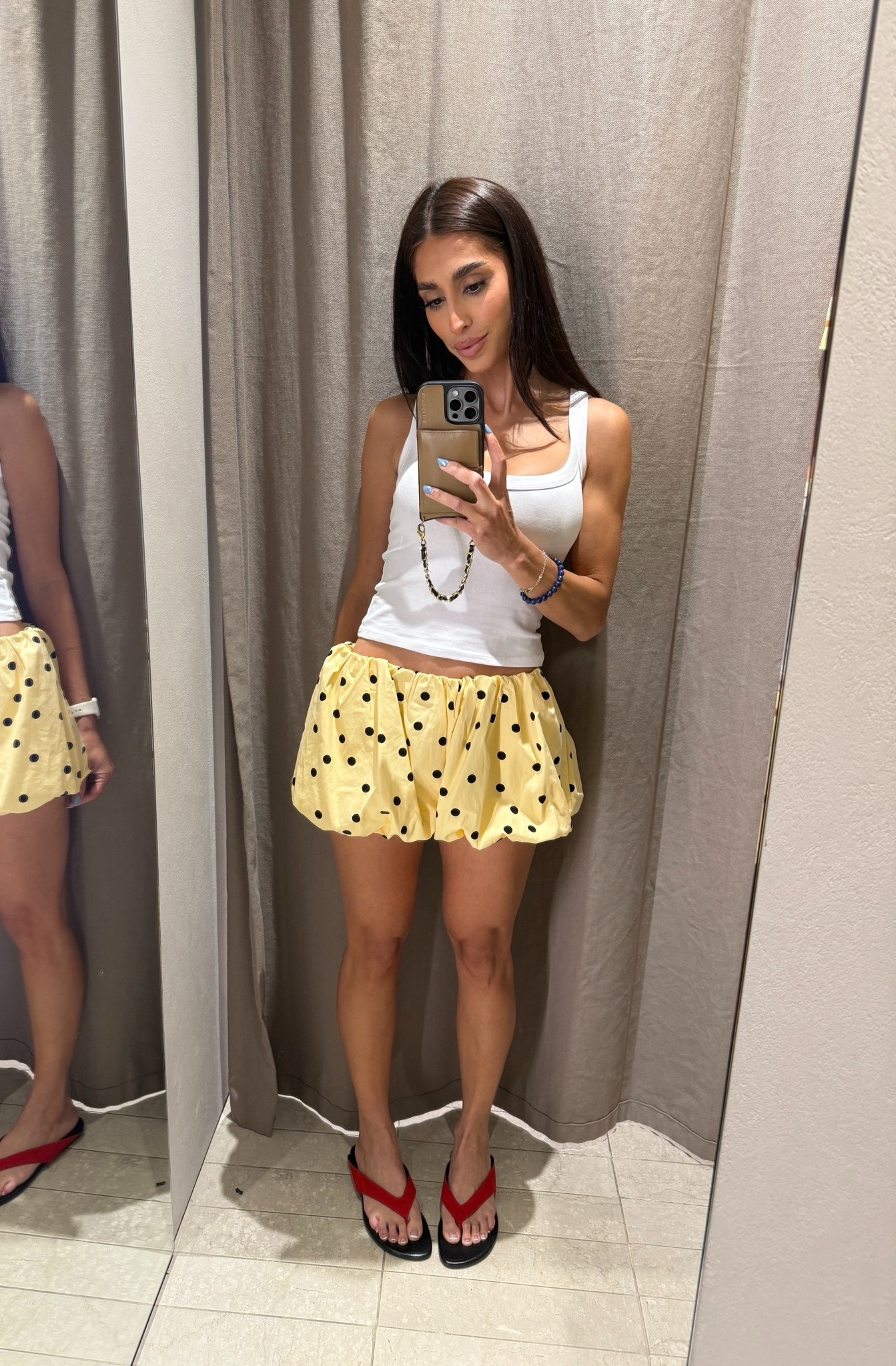 Small top small shorts bubble shorts are darling #zara #tank #shorts #polkadot