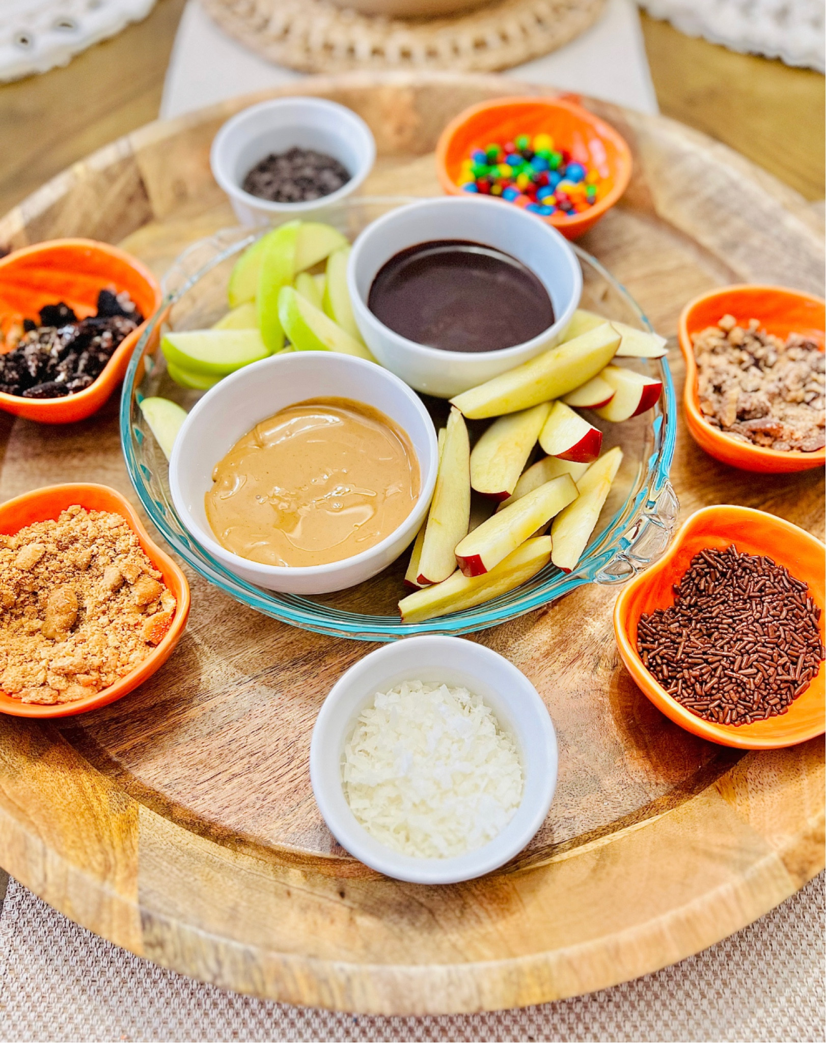 Yummy Halloween-inspired treats for the whole family 🎃🍫

#halloween #halloweentreats #trickortreat #easyrecipes #kidssnacks #walmart #amazon 

#LTKparties #LTKfamily #LTKHoliday