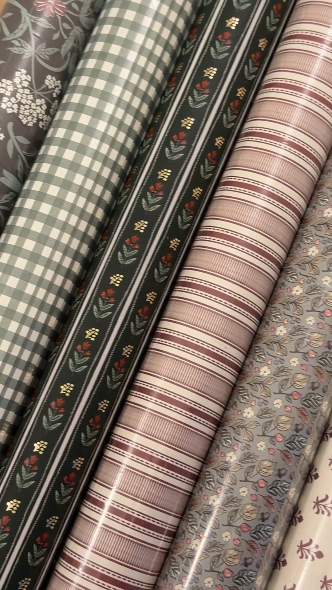 The prettiest holiday wrapping paper! 

#LTKHome #LTKHoliday