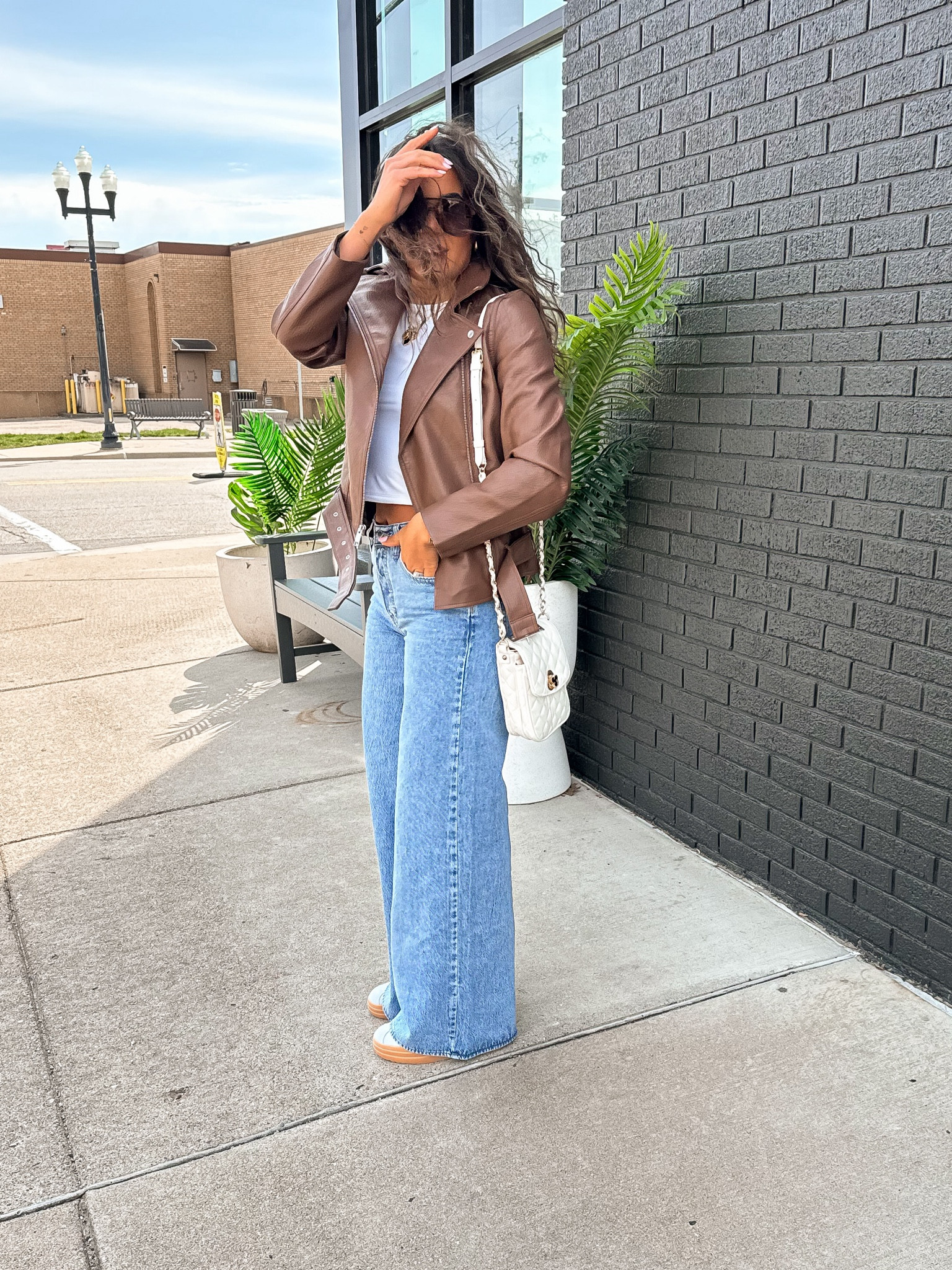 Sunday Outfit / moto jacket / wide leg jeans / adidas sneakers

#LTKshoecrush #LTKstyletip #LTKitbag
