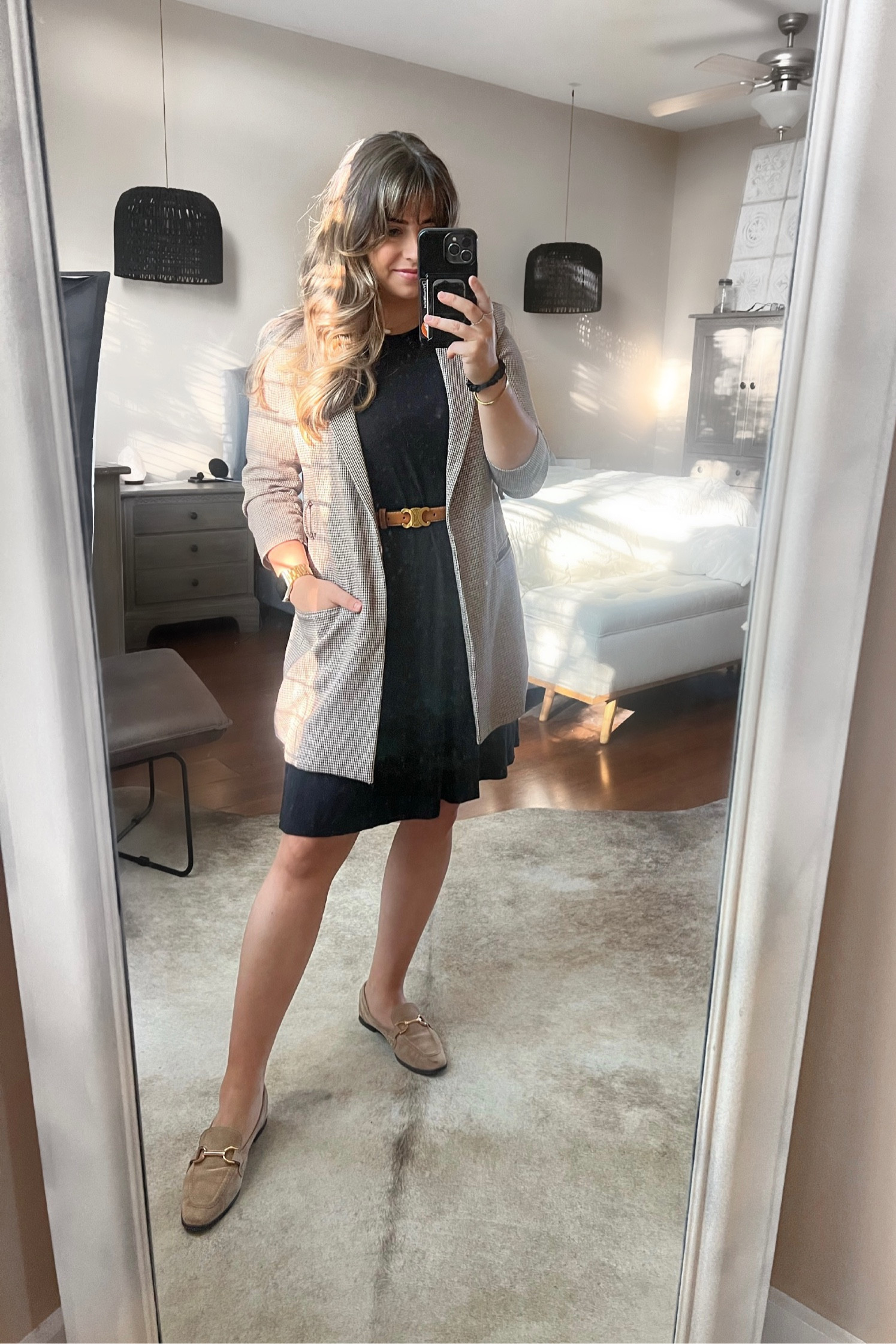 Dress: small
Blazer: small
Shoes: TTS

#business #businesscasual #corporate #petite#petitechic #businesssttire #office #summerworkwear #workwear #amazon 

#LTKstyletip #LTKworkwear #LTKunder50
