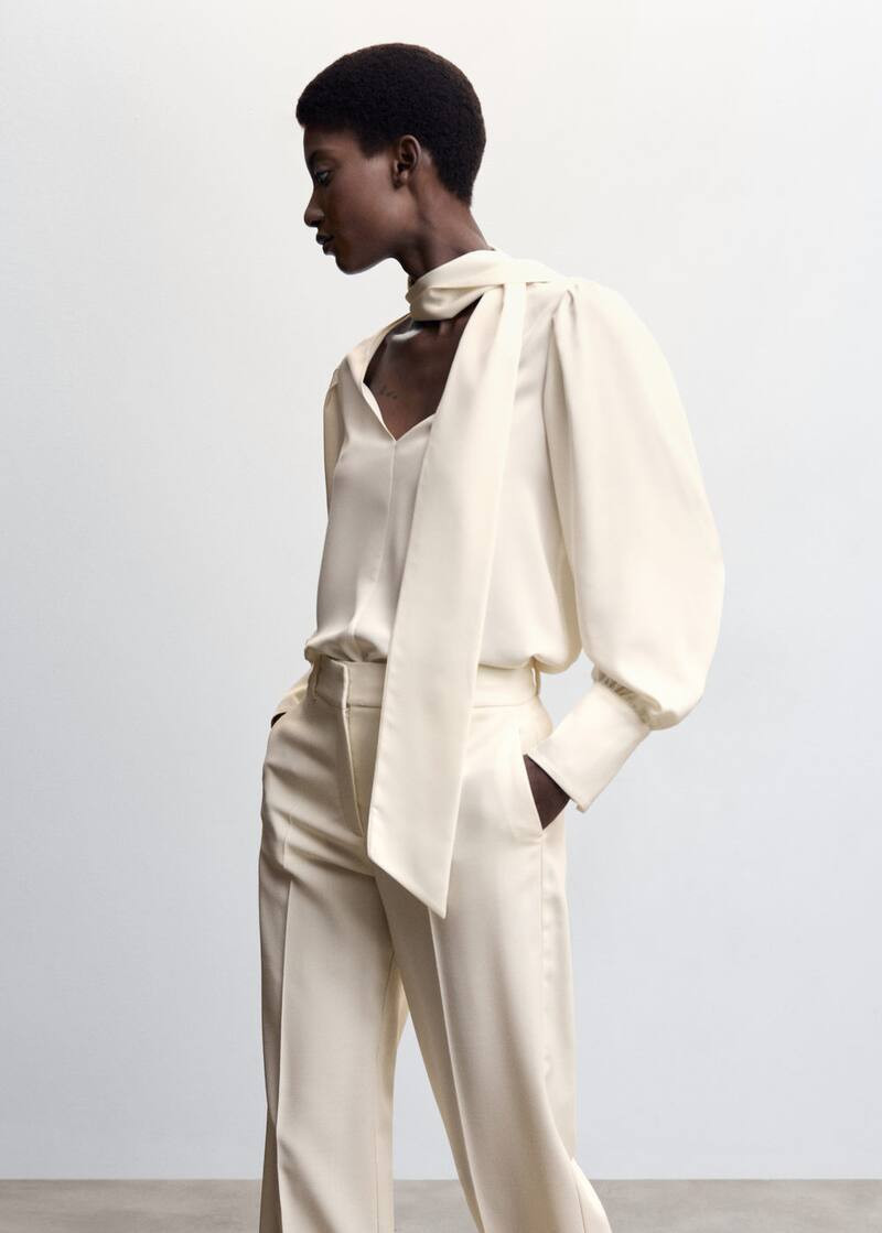 Lace flowy blouse | MANGO (US)