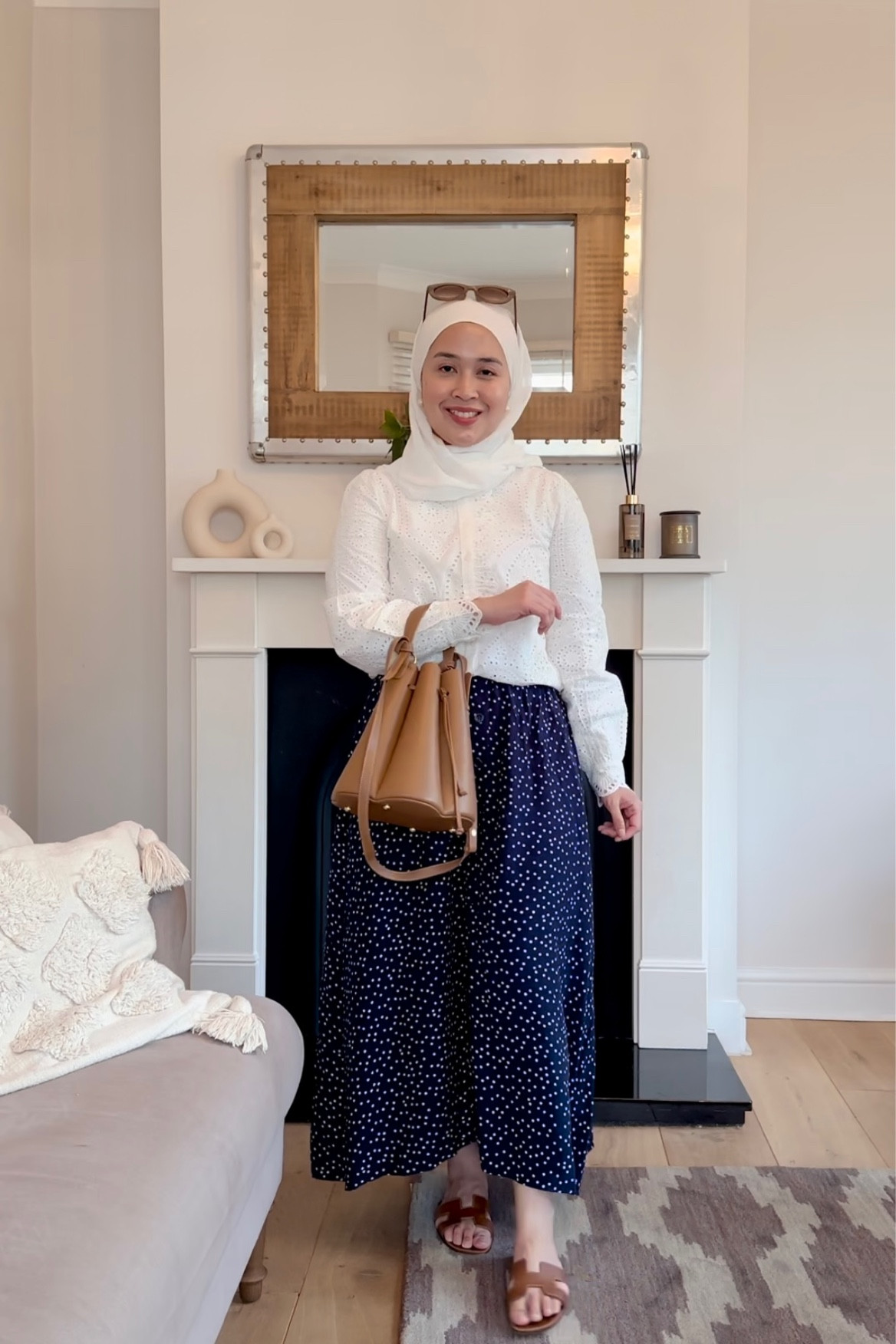 White, blue and camel - best colour combo

#LTKAsia #LTKeurope #LTKSeasonal