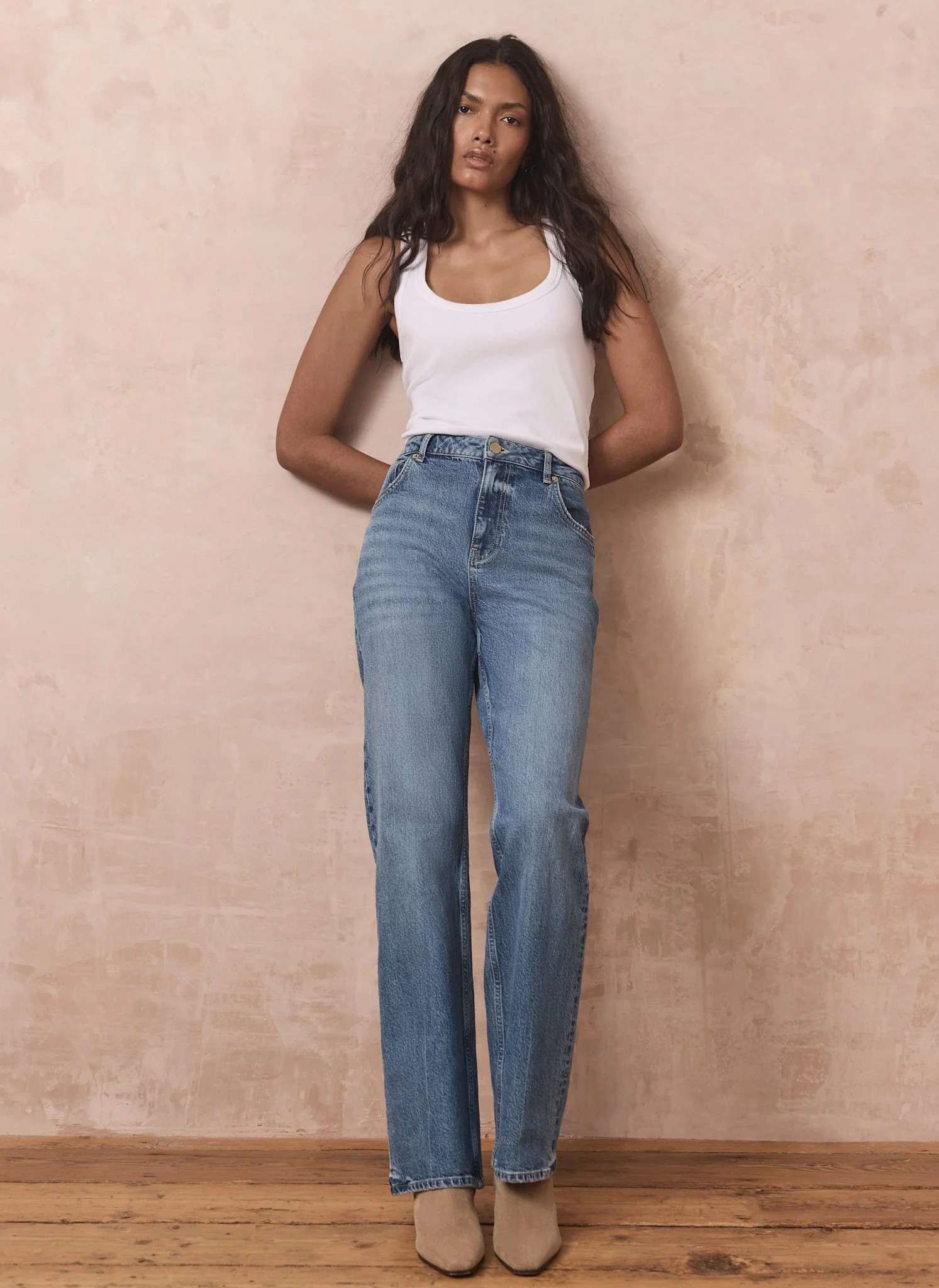 Mid Indigo 90s Straight Jeans | Mint Velvet