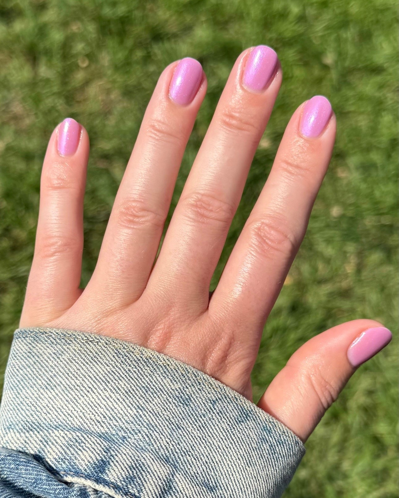 Spring transition mani! 💕✨

#LTKBeauty #LTKspringtrends